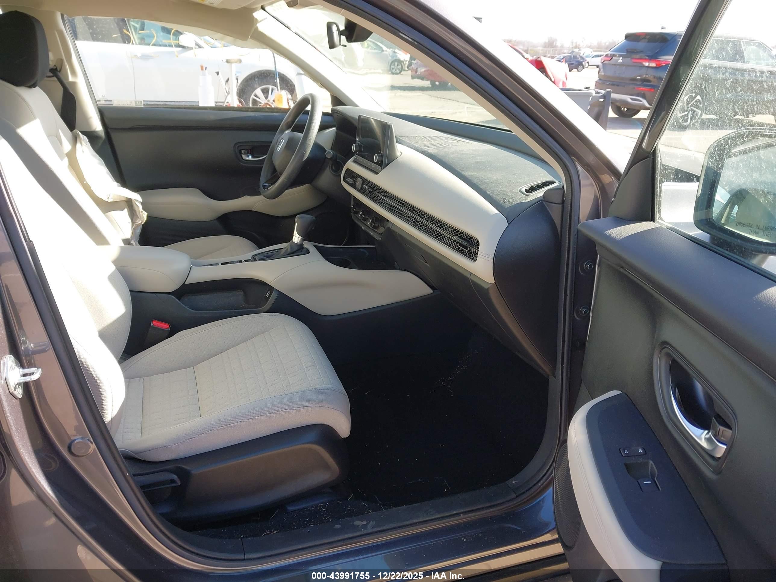 HONDA HR-V image 5