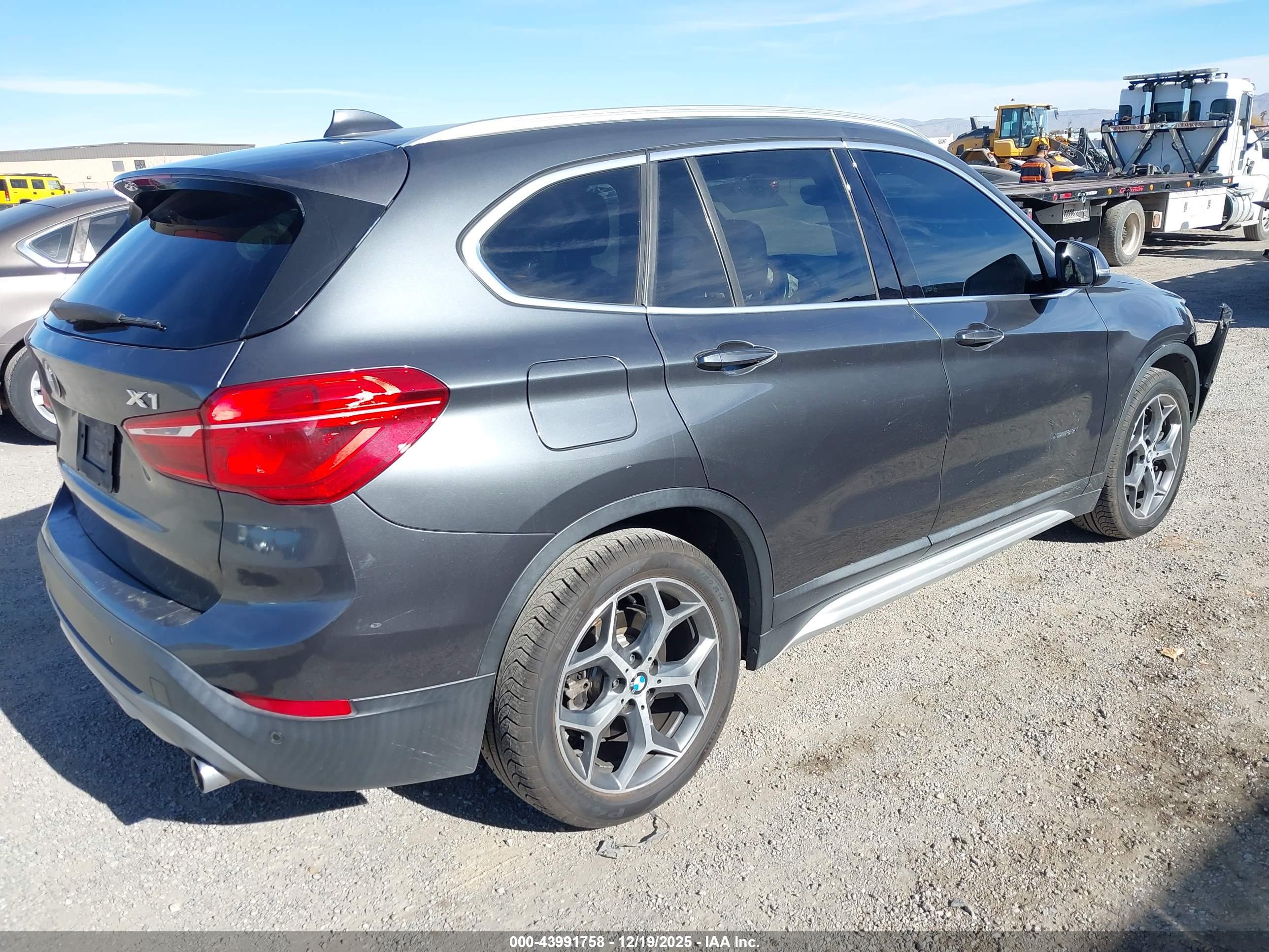 BMW X1 image 4