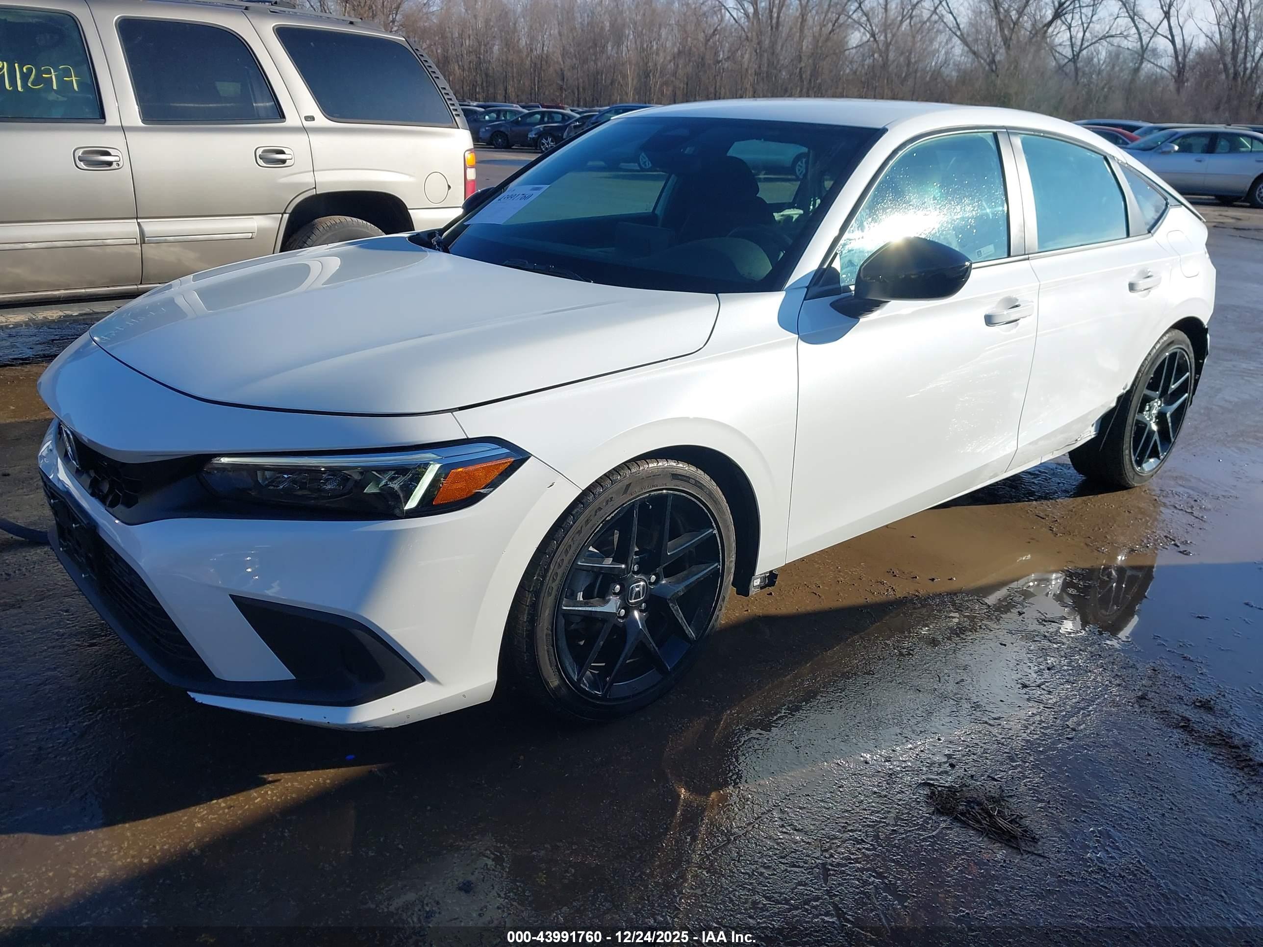HONDA CIVIC image 2