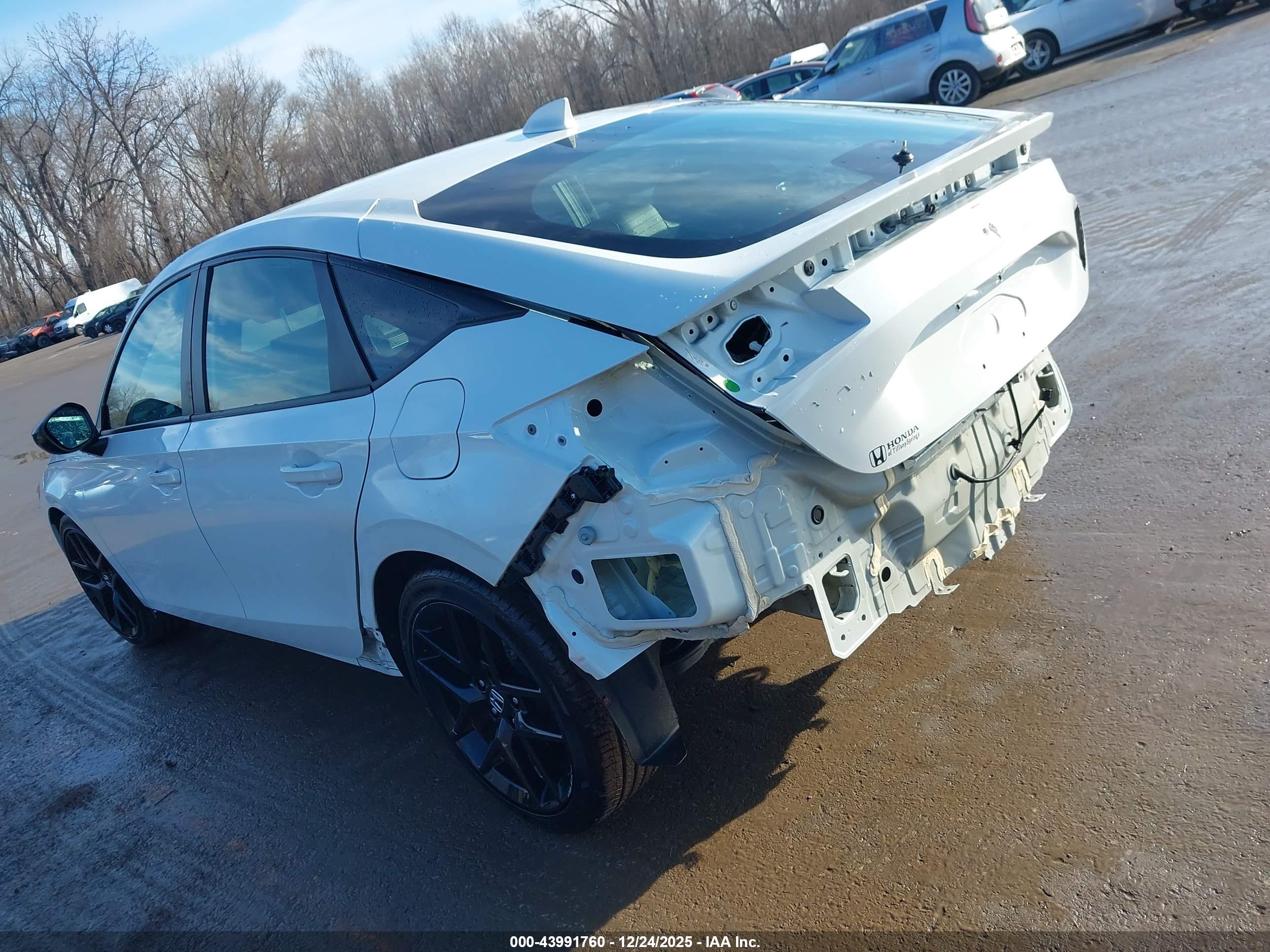 HONDA CIVIC image 3