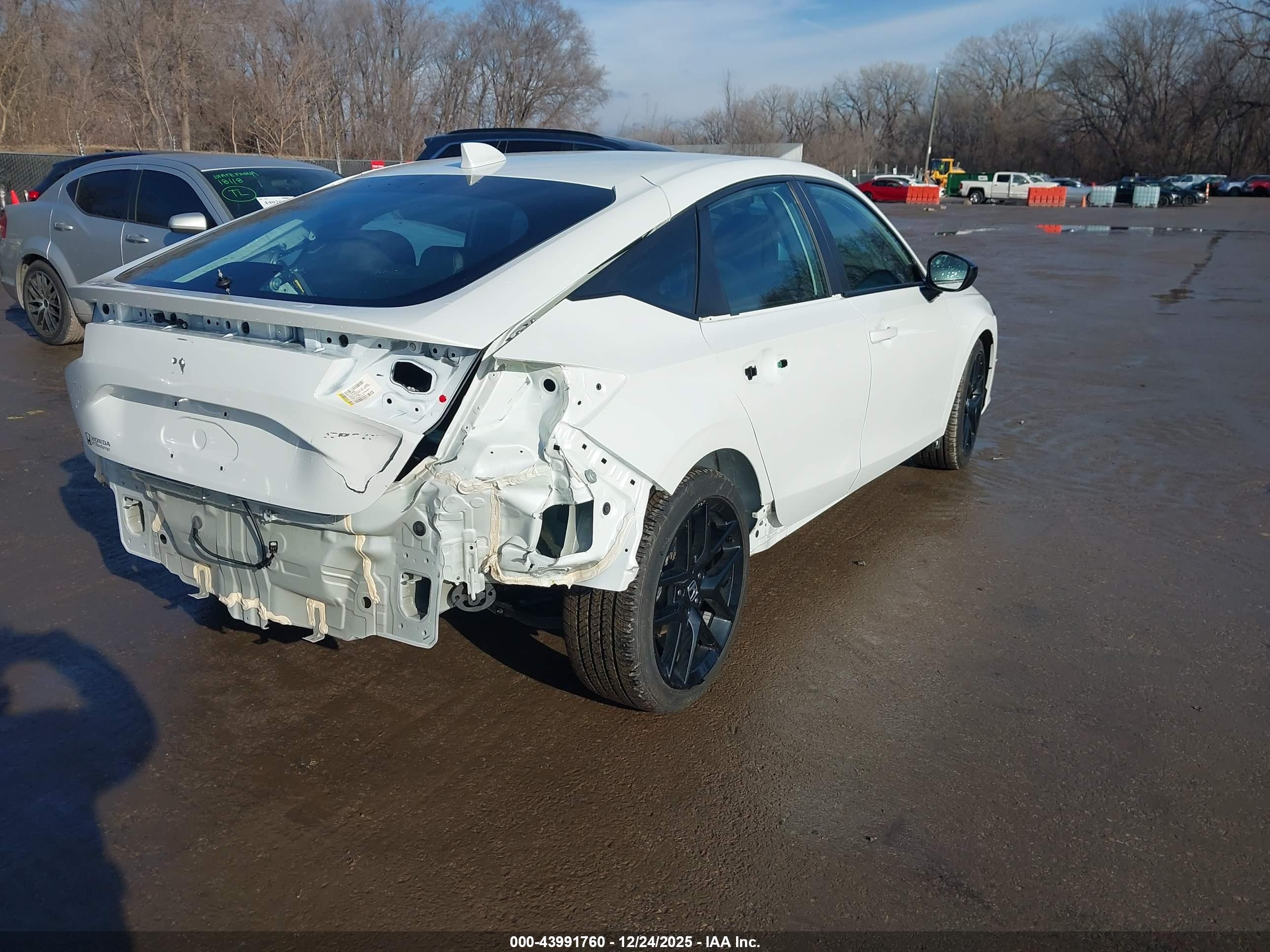 HONDA CIVIC image 4