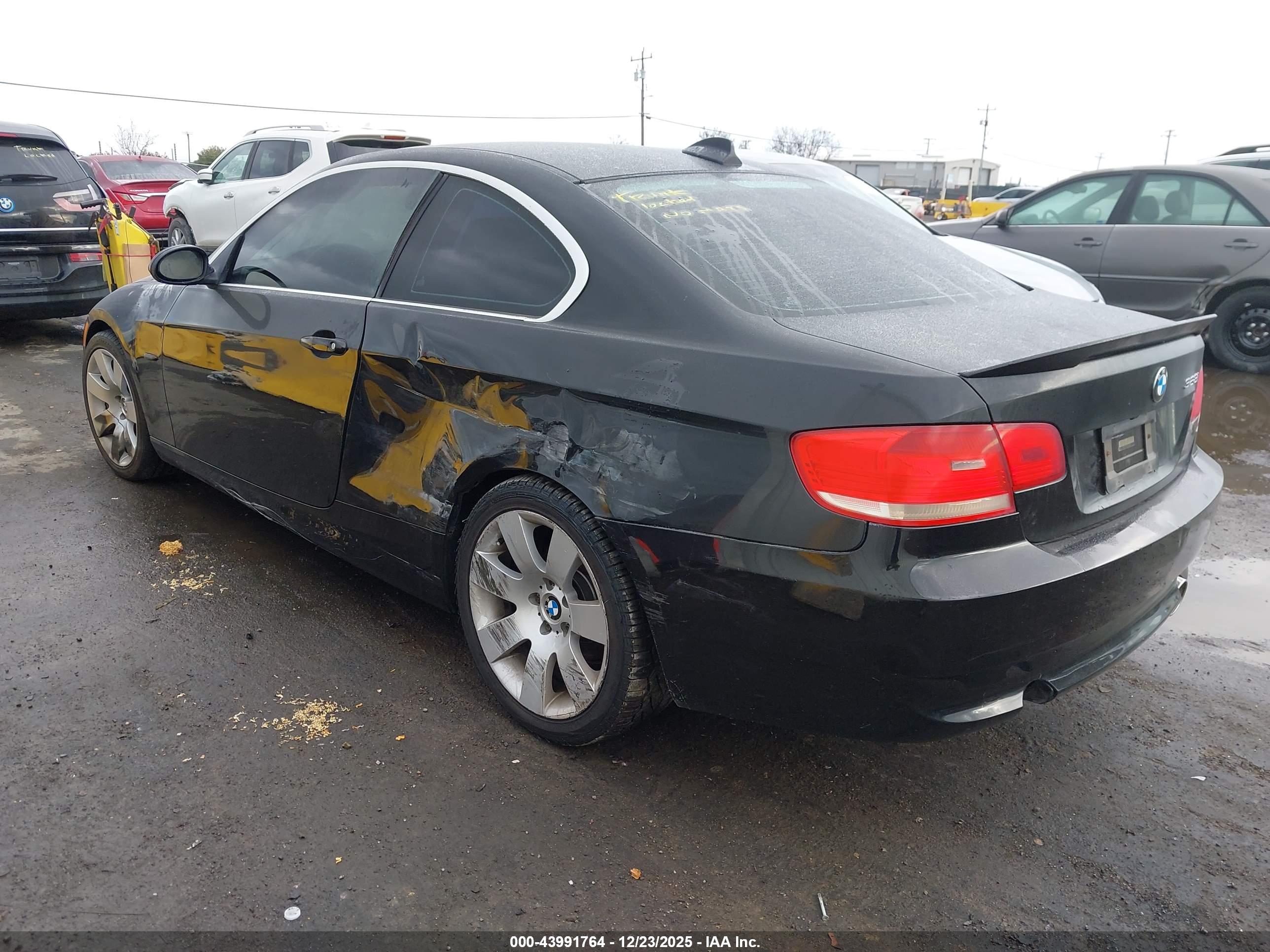 BMW 328I image 3