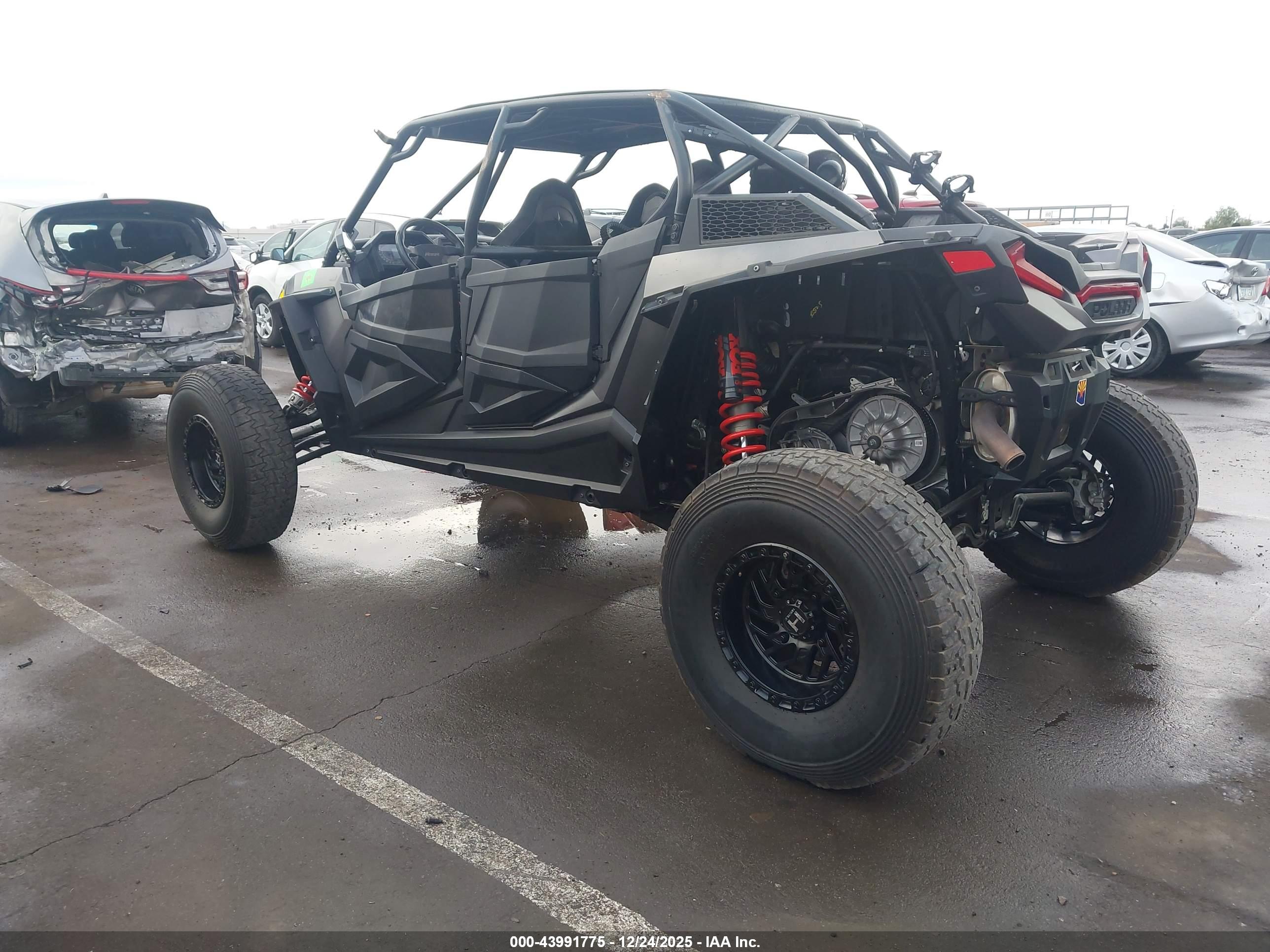 POLARIS RZR image 3