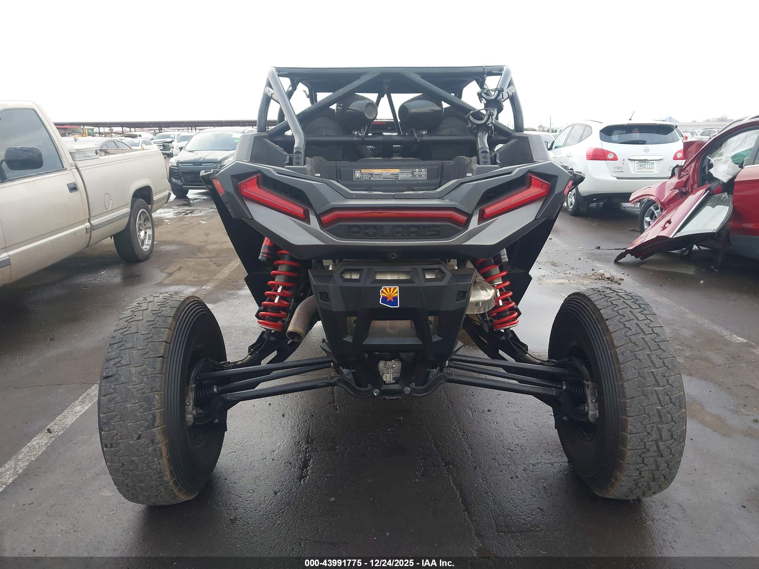 POLARIS RZR image 6