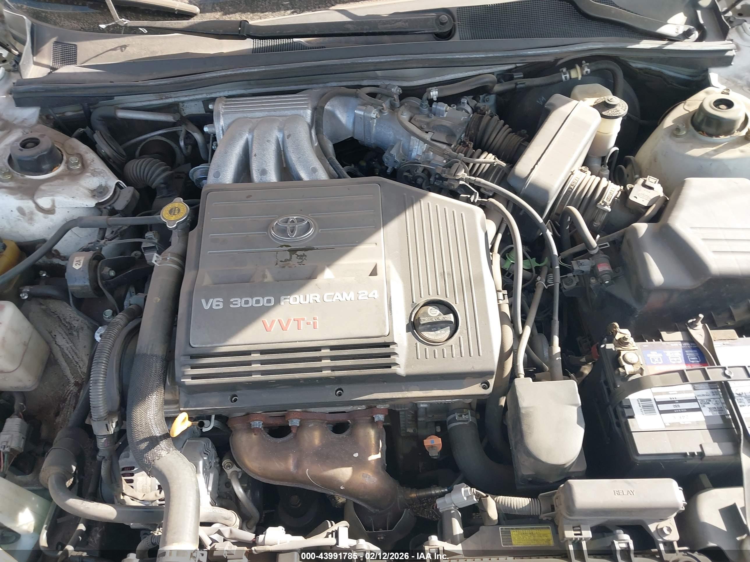 TOYOTA AVALON image 10