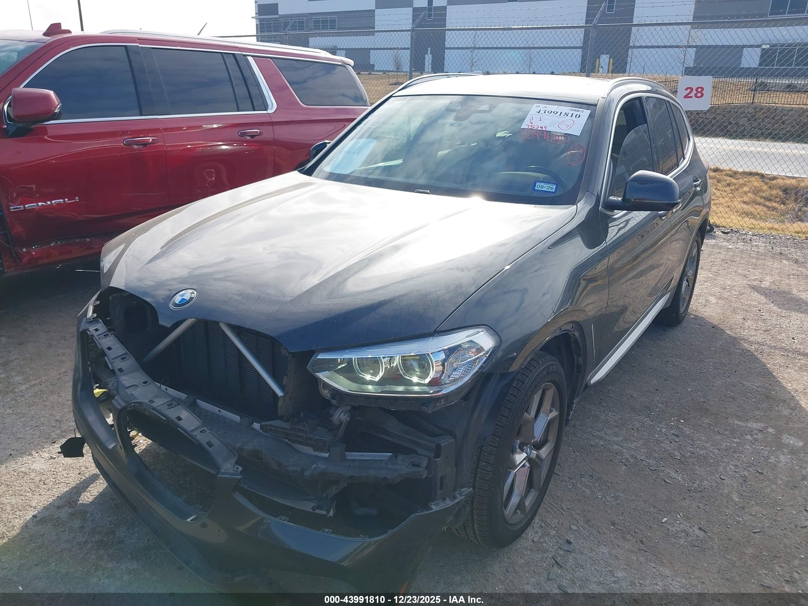 BMW X3 image 2