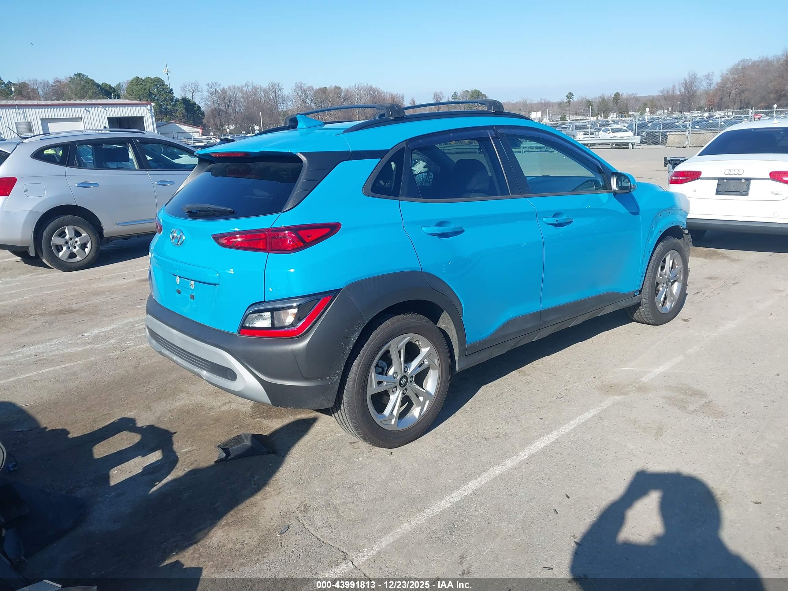 HYUNDAI KONA image 4