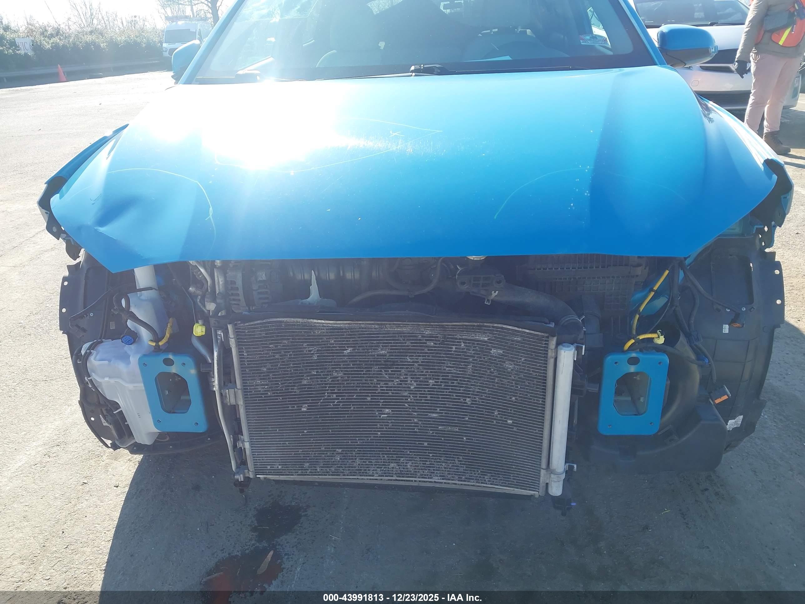 HYUNDAI KONA image 6