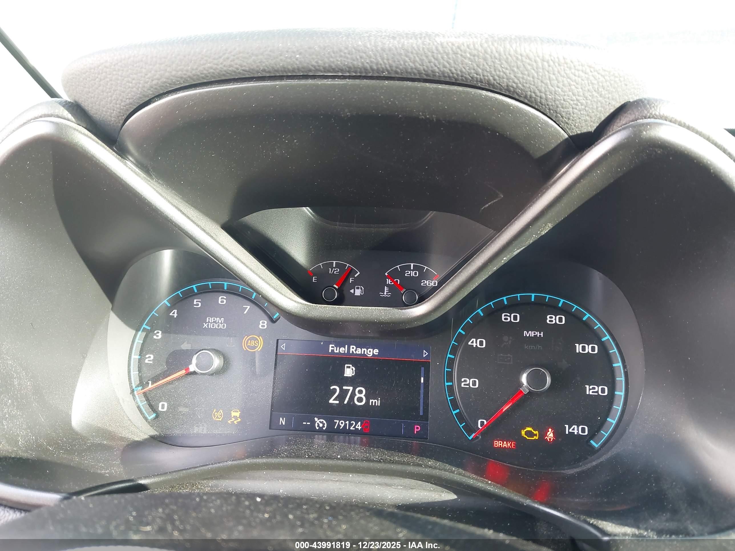 CHEVROLET COLORADO image 7