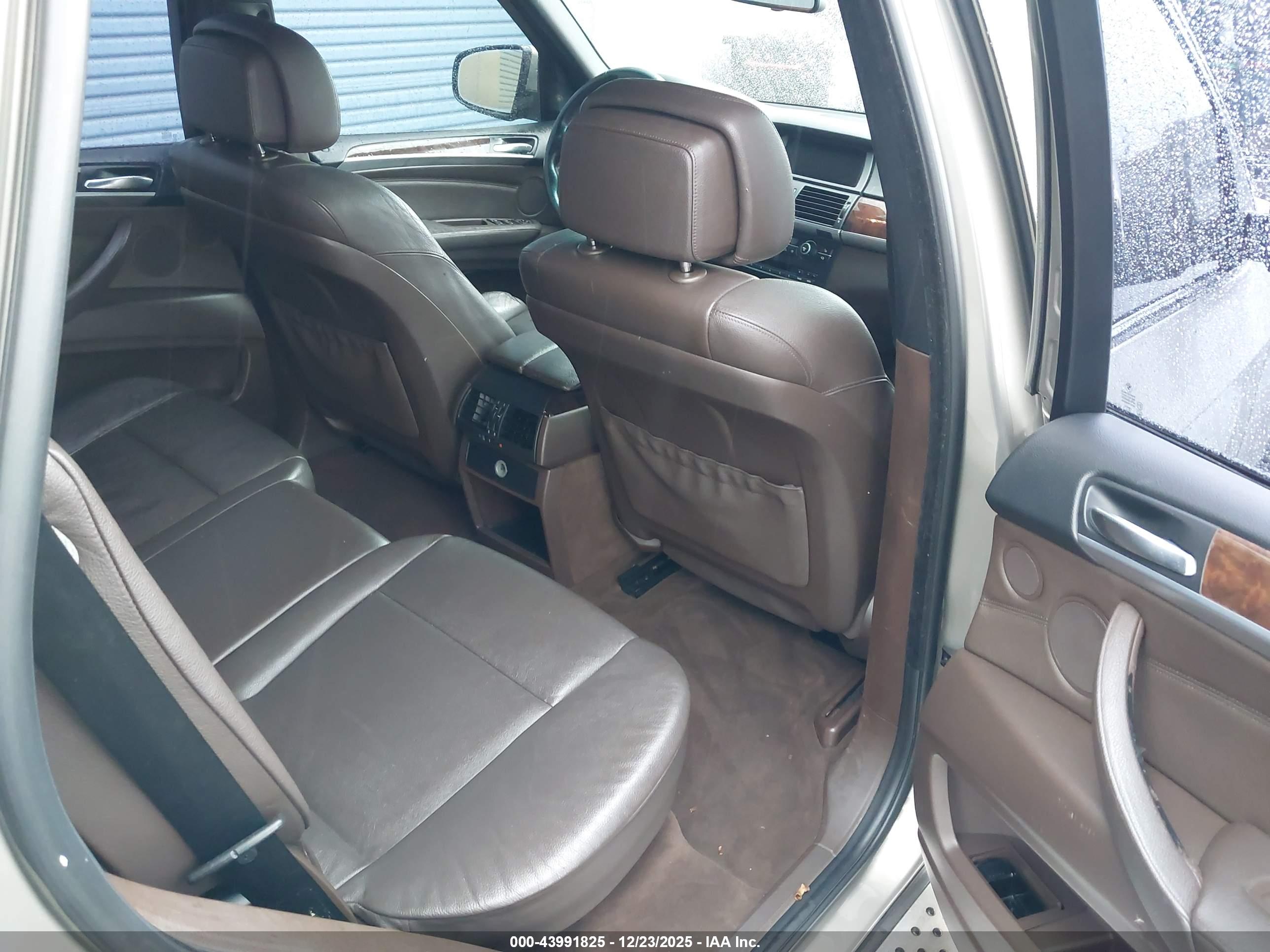 BMW X5 image 8