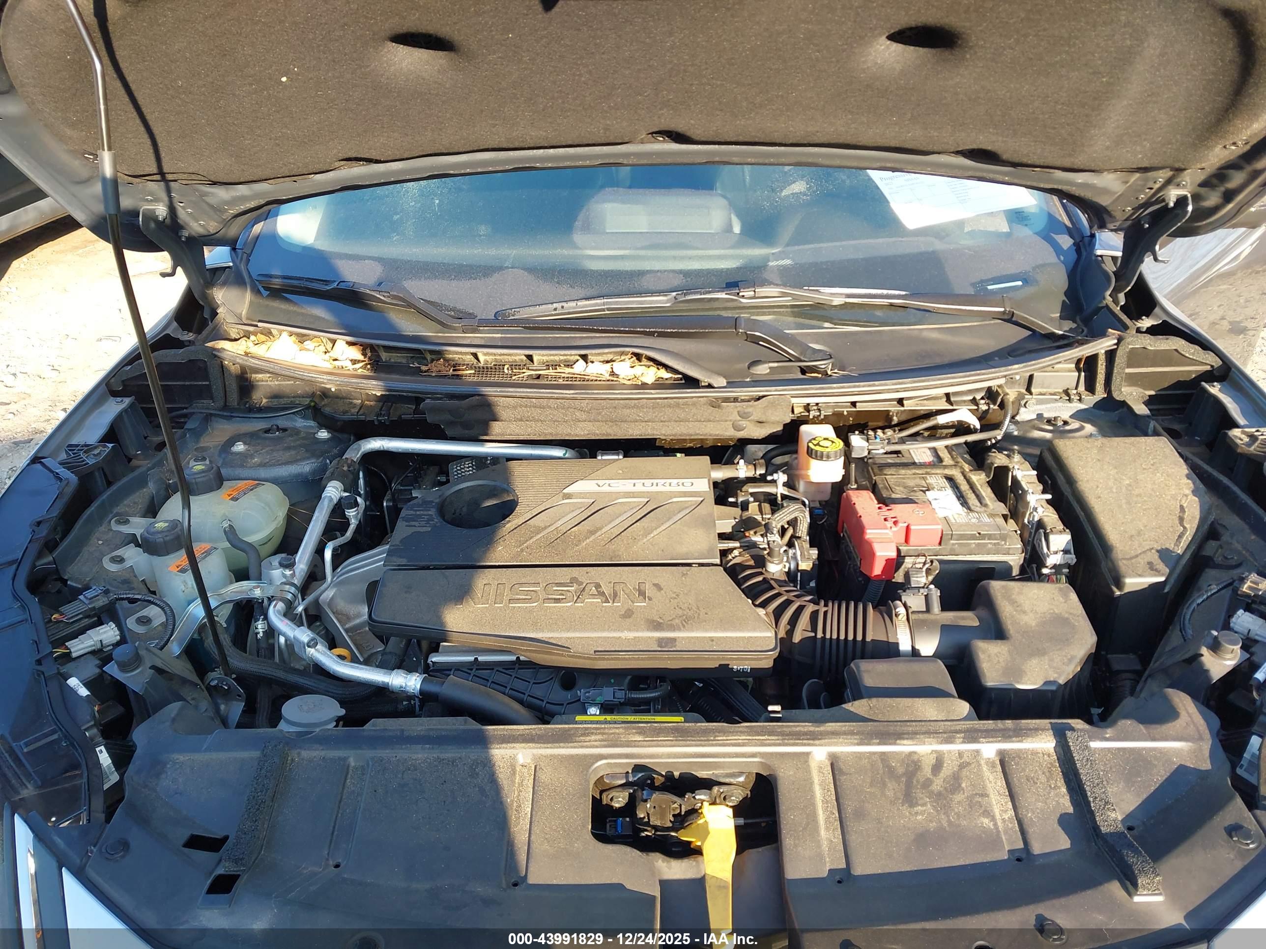 NISSAN ROGUE image 10