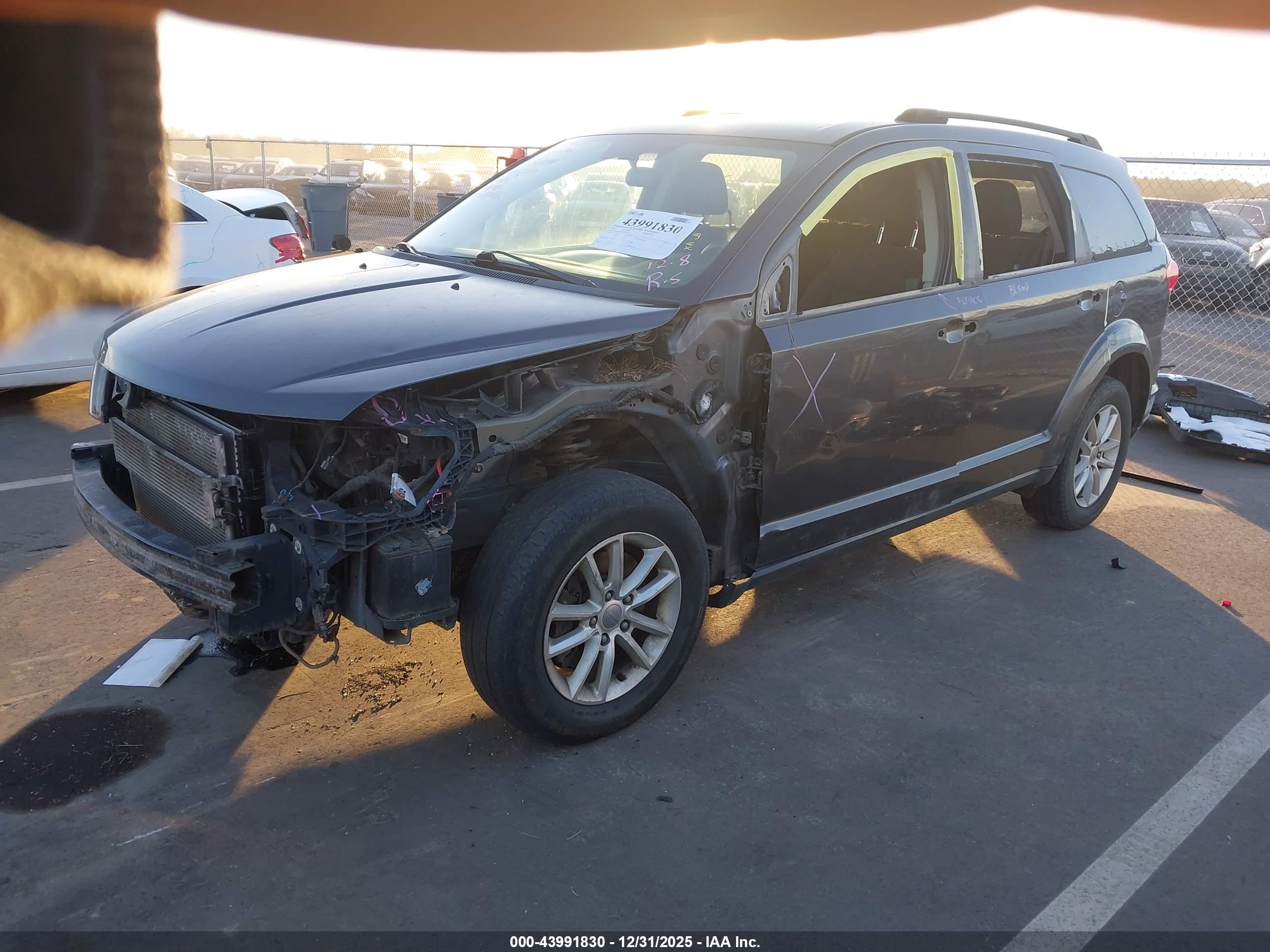 DODGE JOURNEY image 2