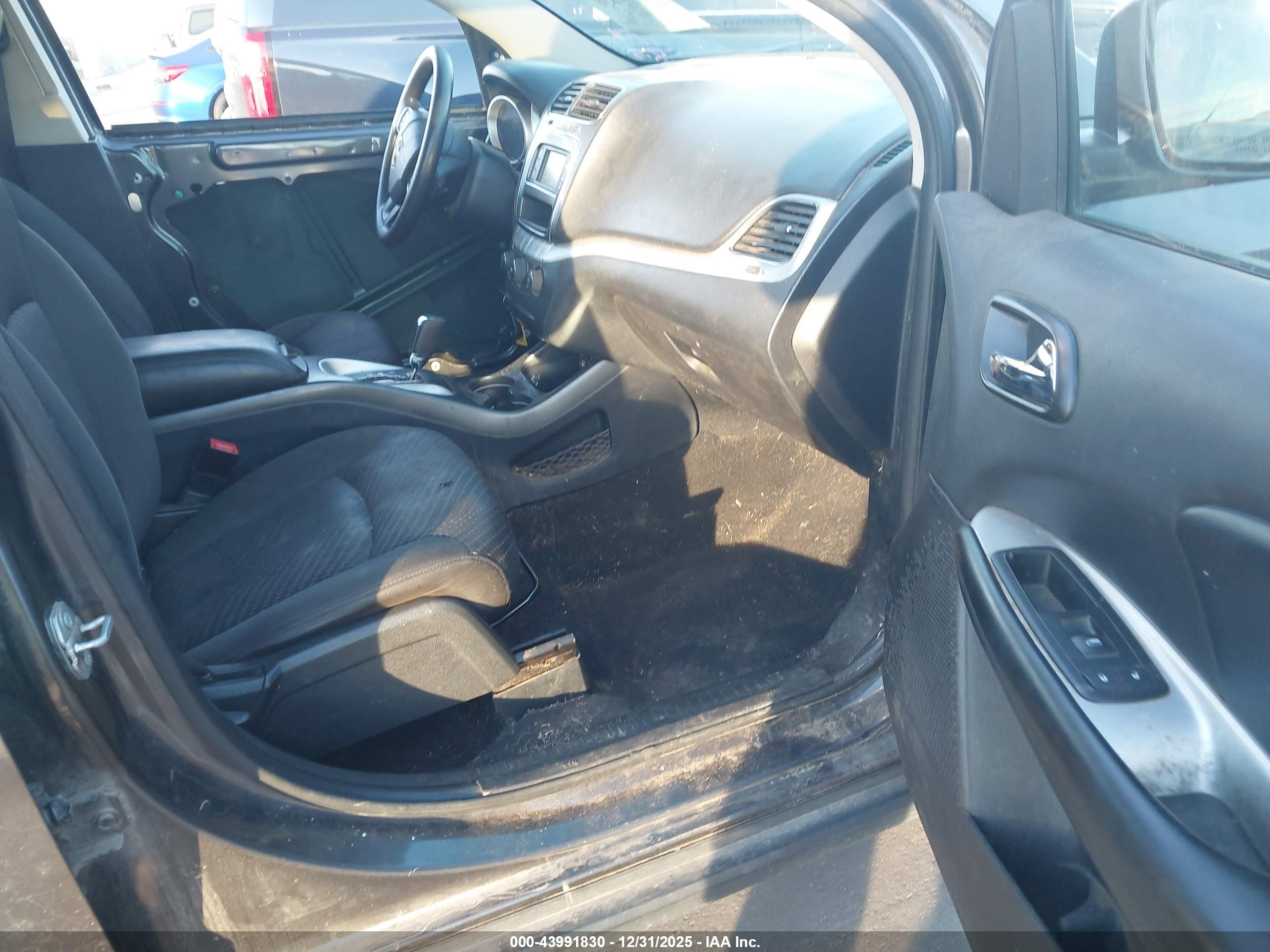 DODGE JOURNEY image 5