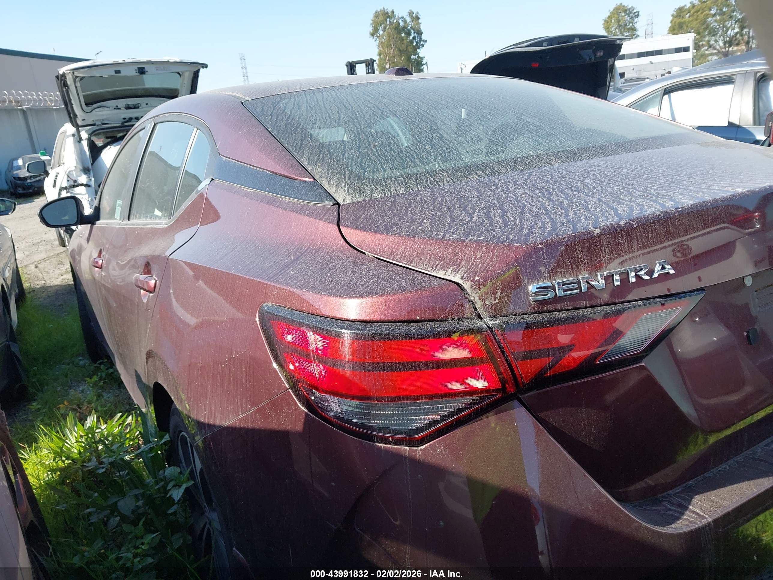 NISSAN SENTRA image 3
