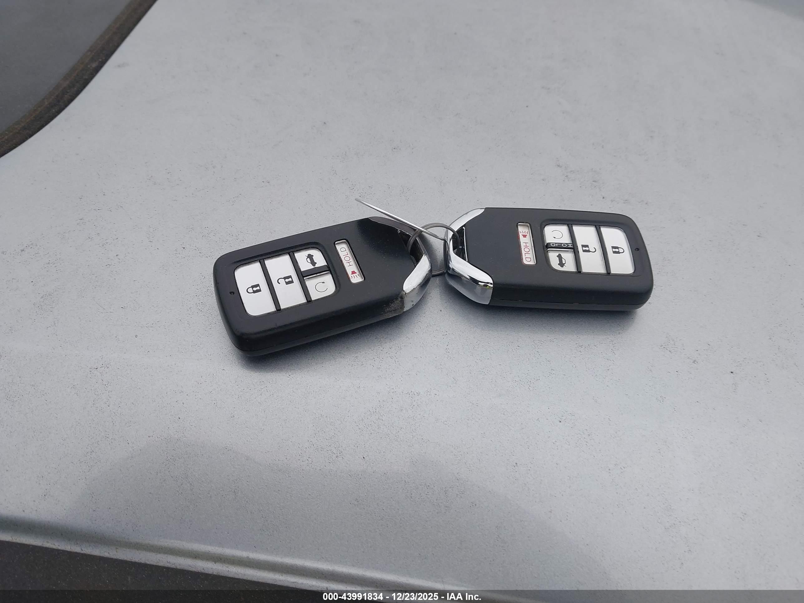 HONDA CIVIC image 11
