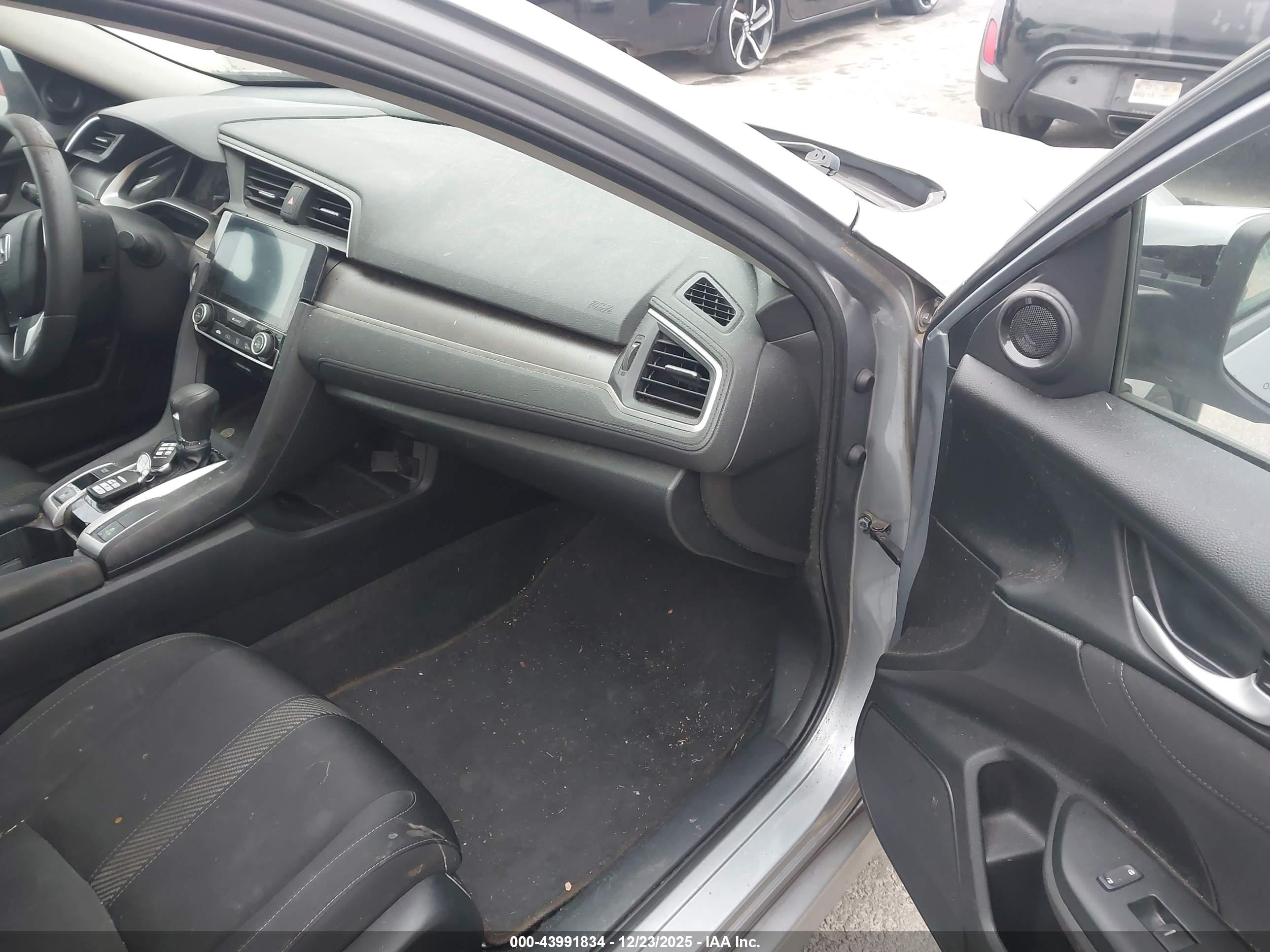 HONDA CIVIC image 5