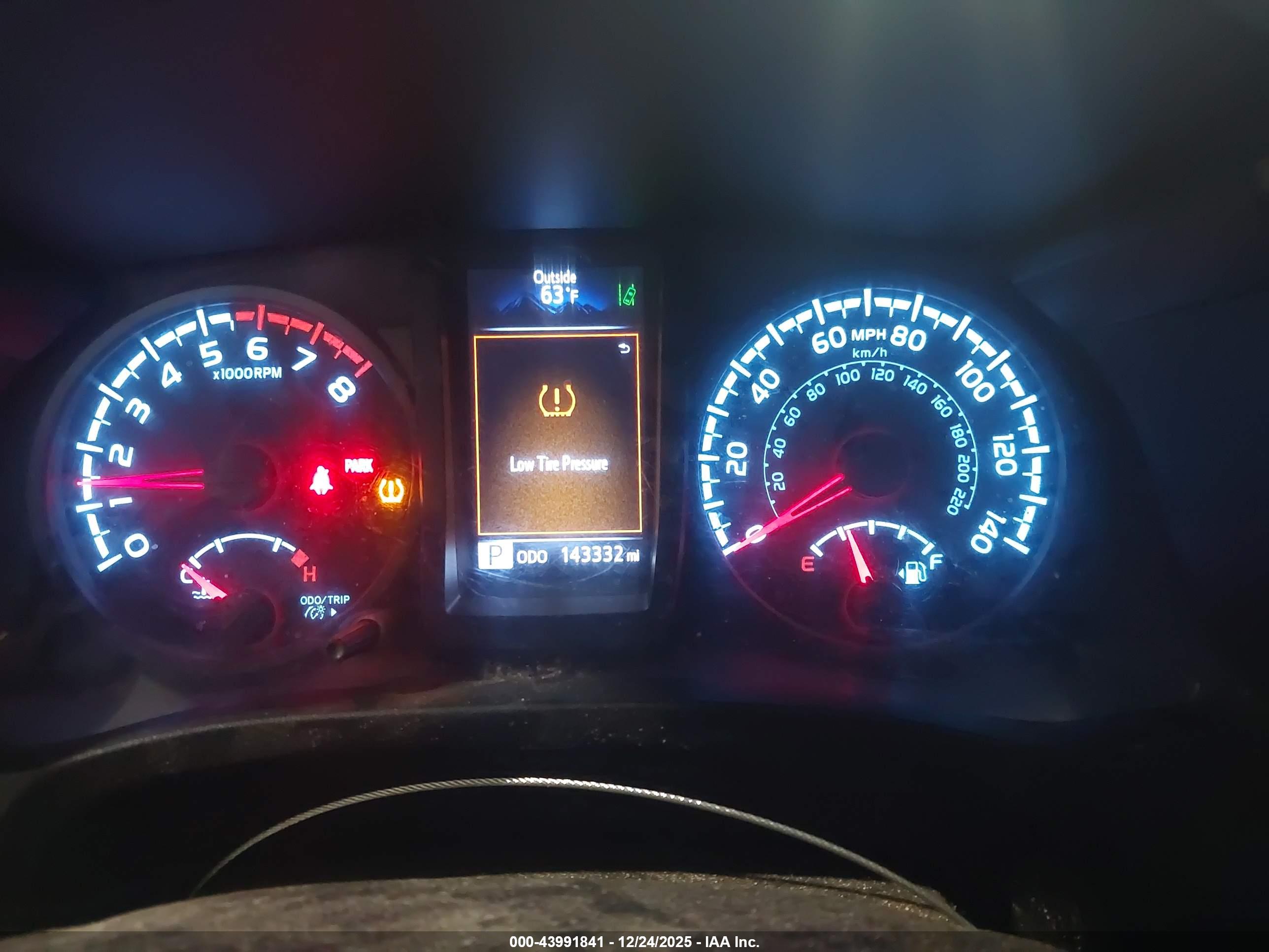 TOYOTA TACOMA image 7