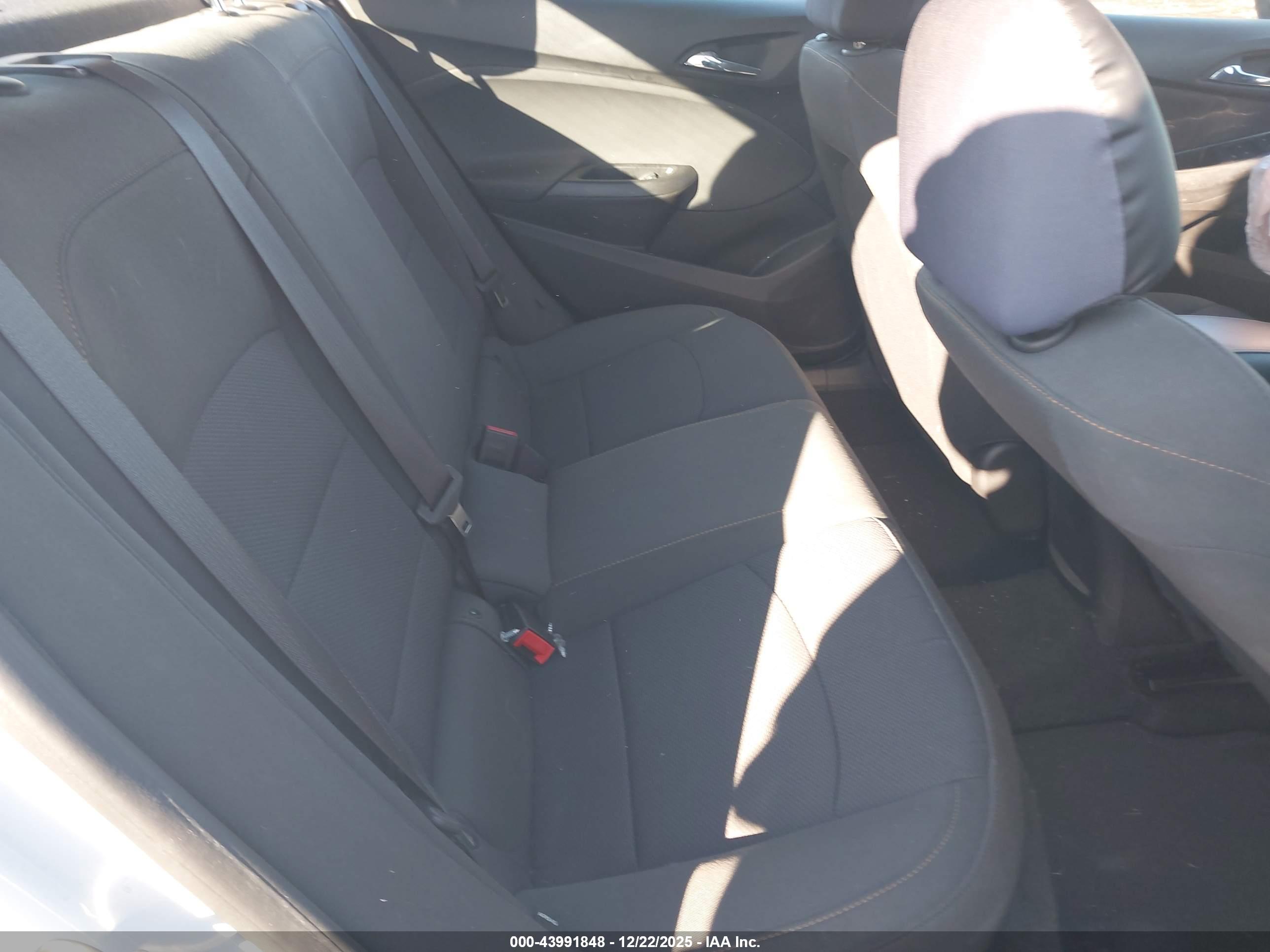 CHEVROLET CRUZE image 8