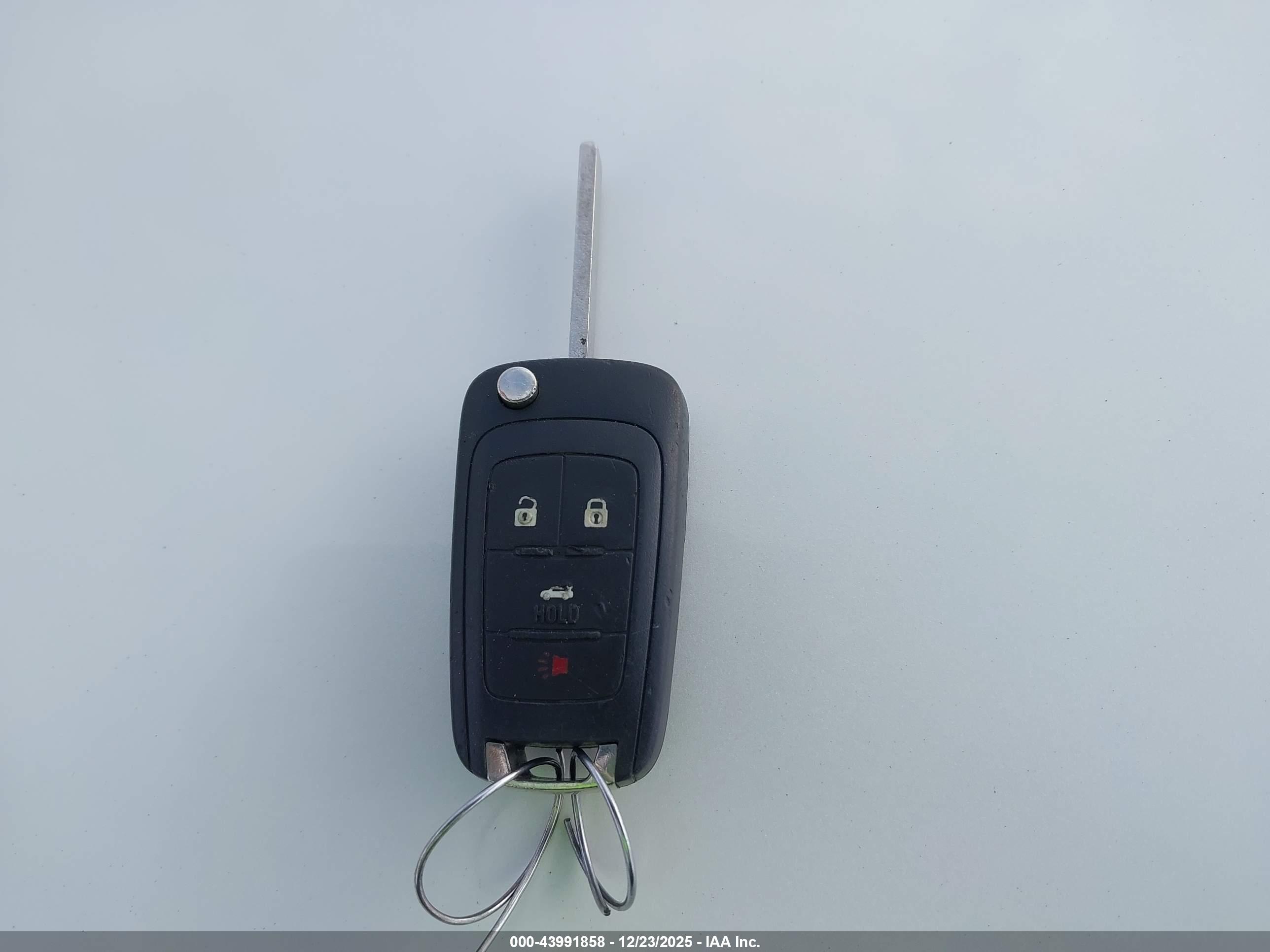 BUICK LACROSSE image 11