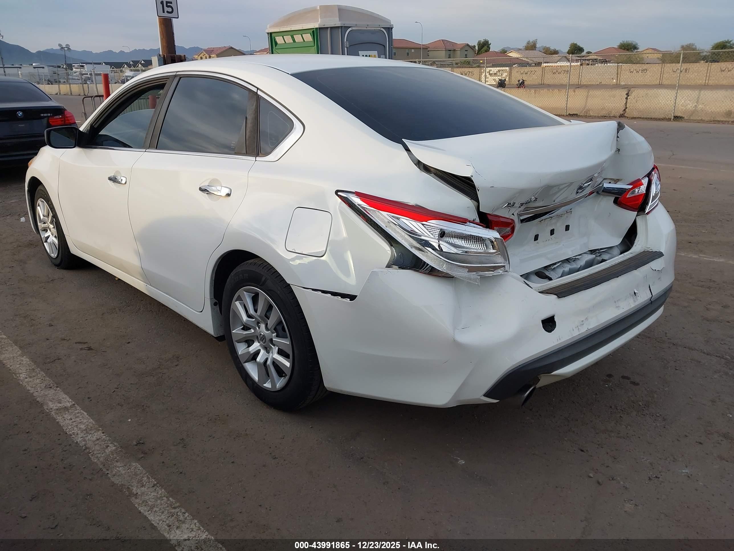 NISSAN ALTIMA image 3