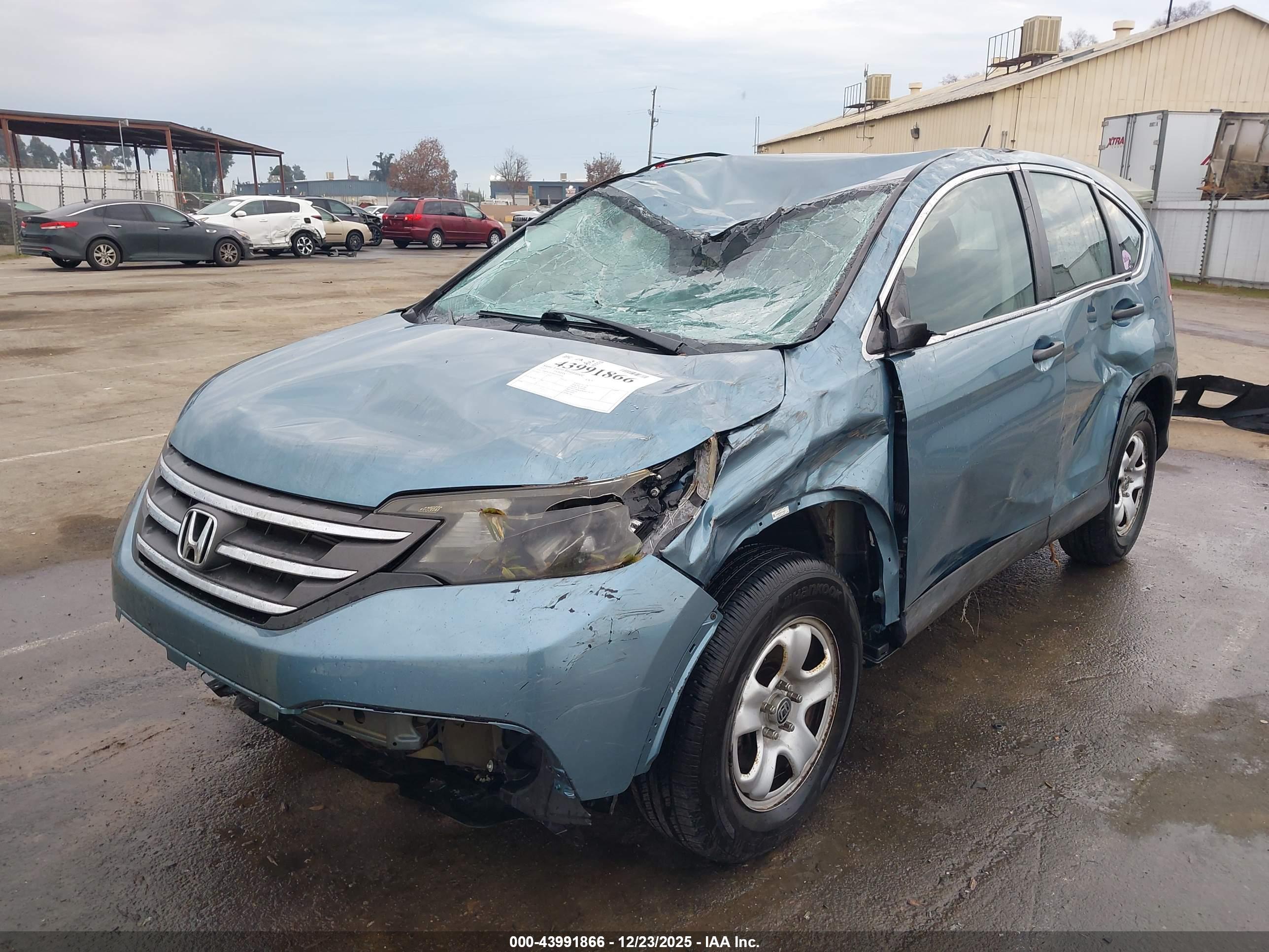 HONDA CR-V image 2