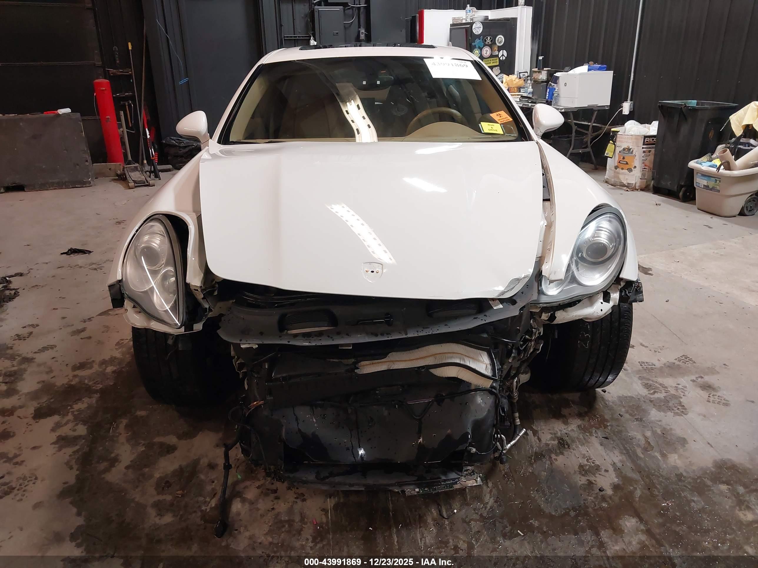 PORSCHE PANAMERA image 6