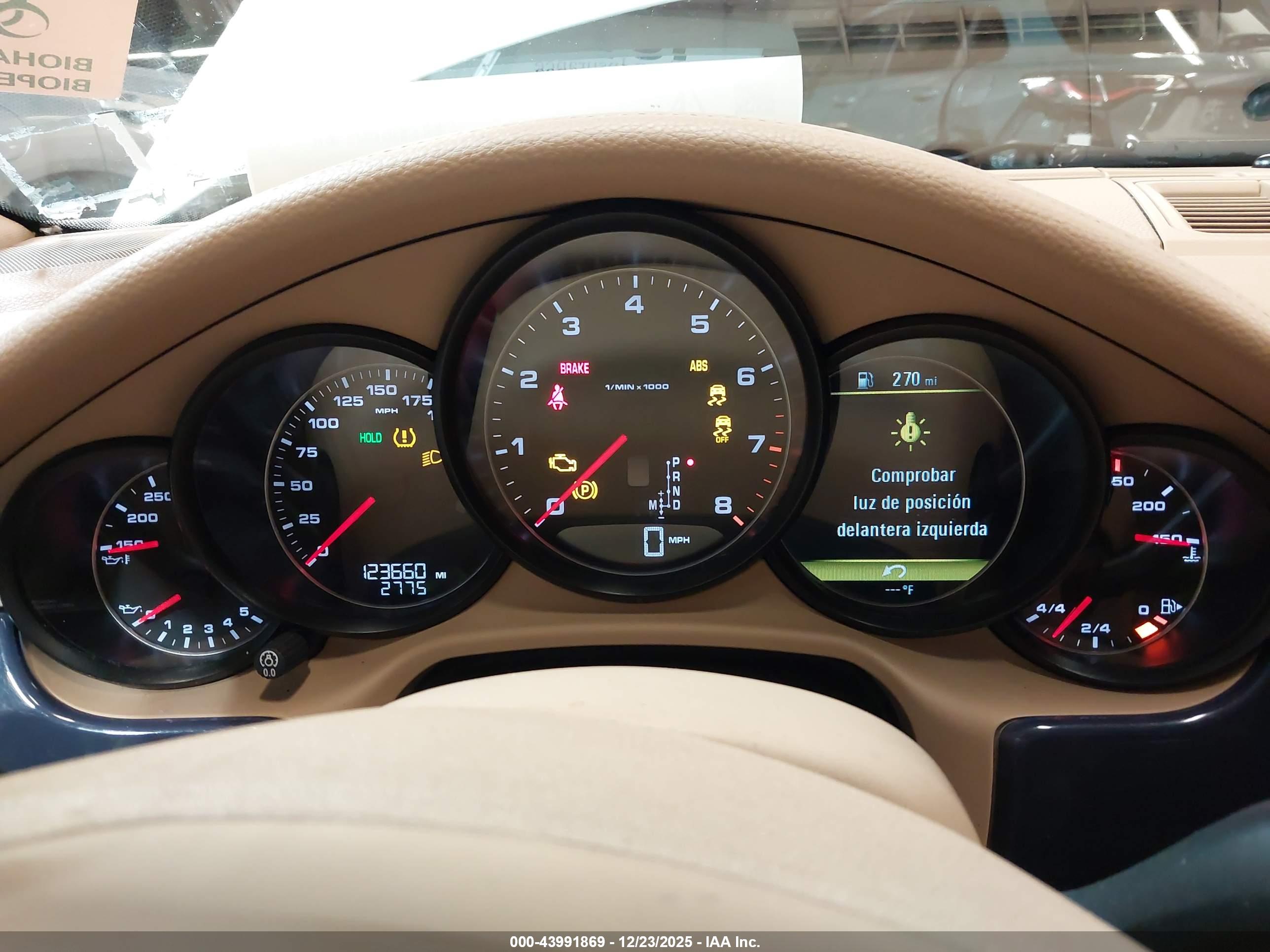 PORSCHE PANAMERA image 7