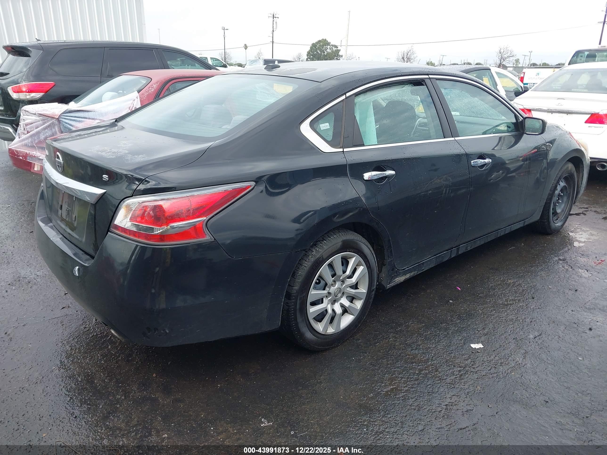 NISSAN ALTIMA image 4