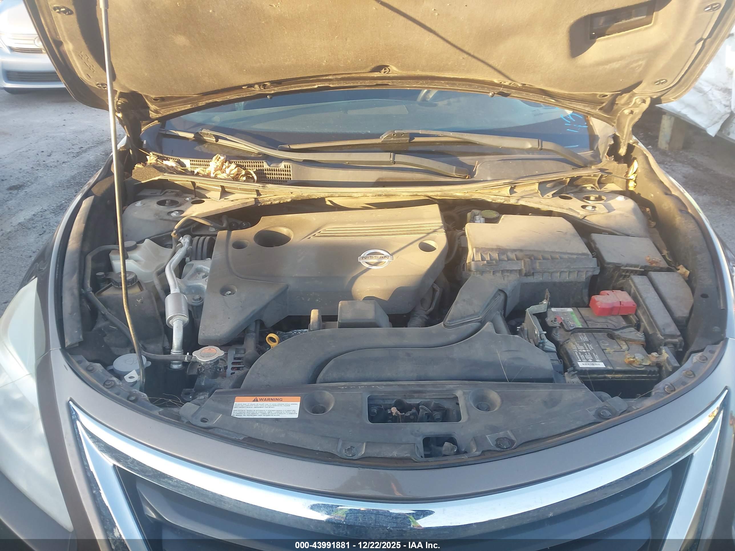 NISSAN ALTIMA image 10