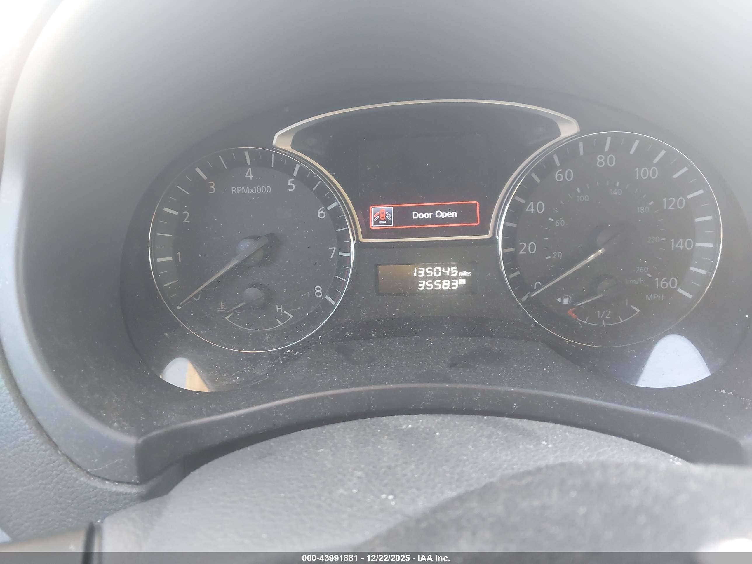 NISSAN ALTIMA image 7