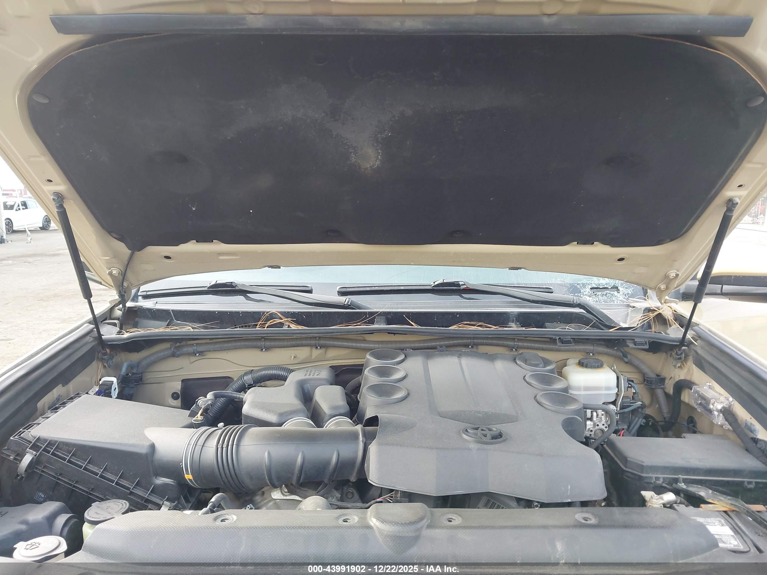 TOYOTA 4RUNNER image 10