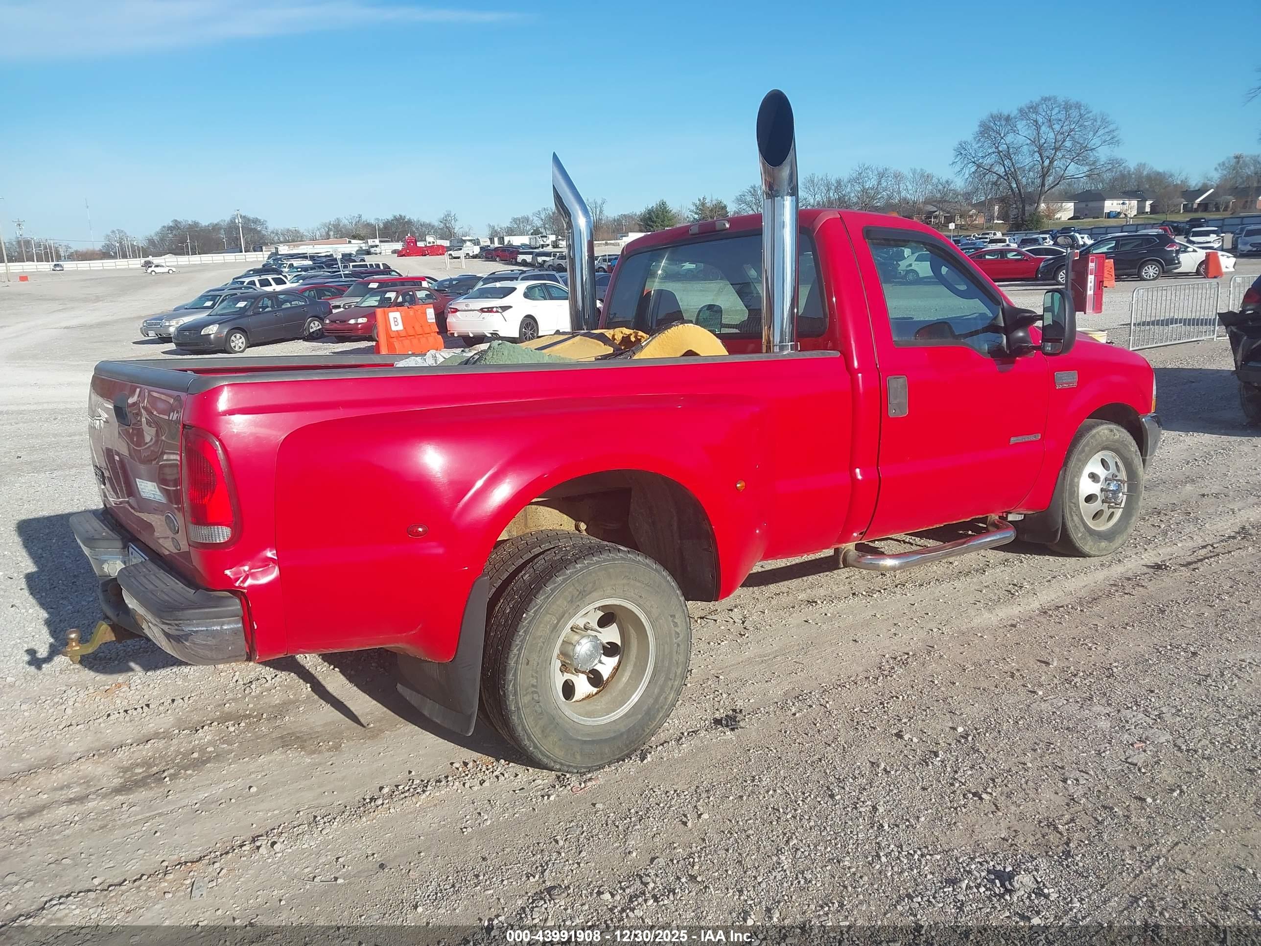 FORD F-350 image 4