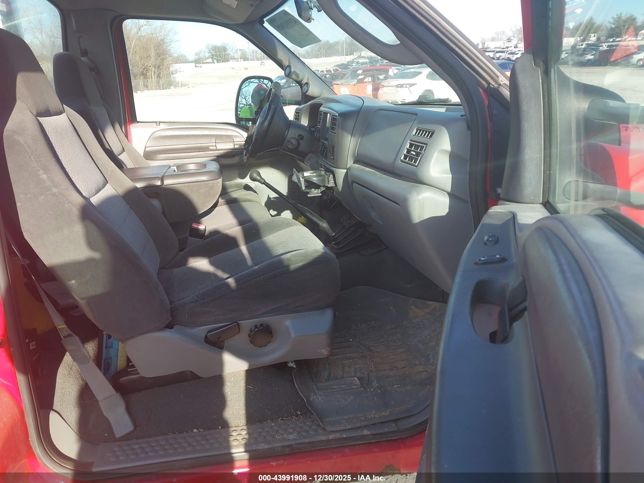 FORD F-350 image 5