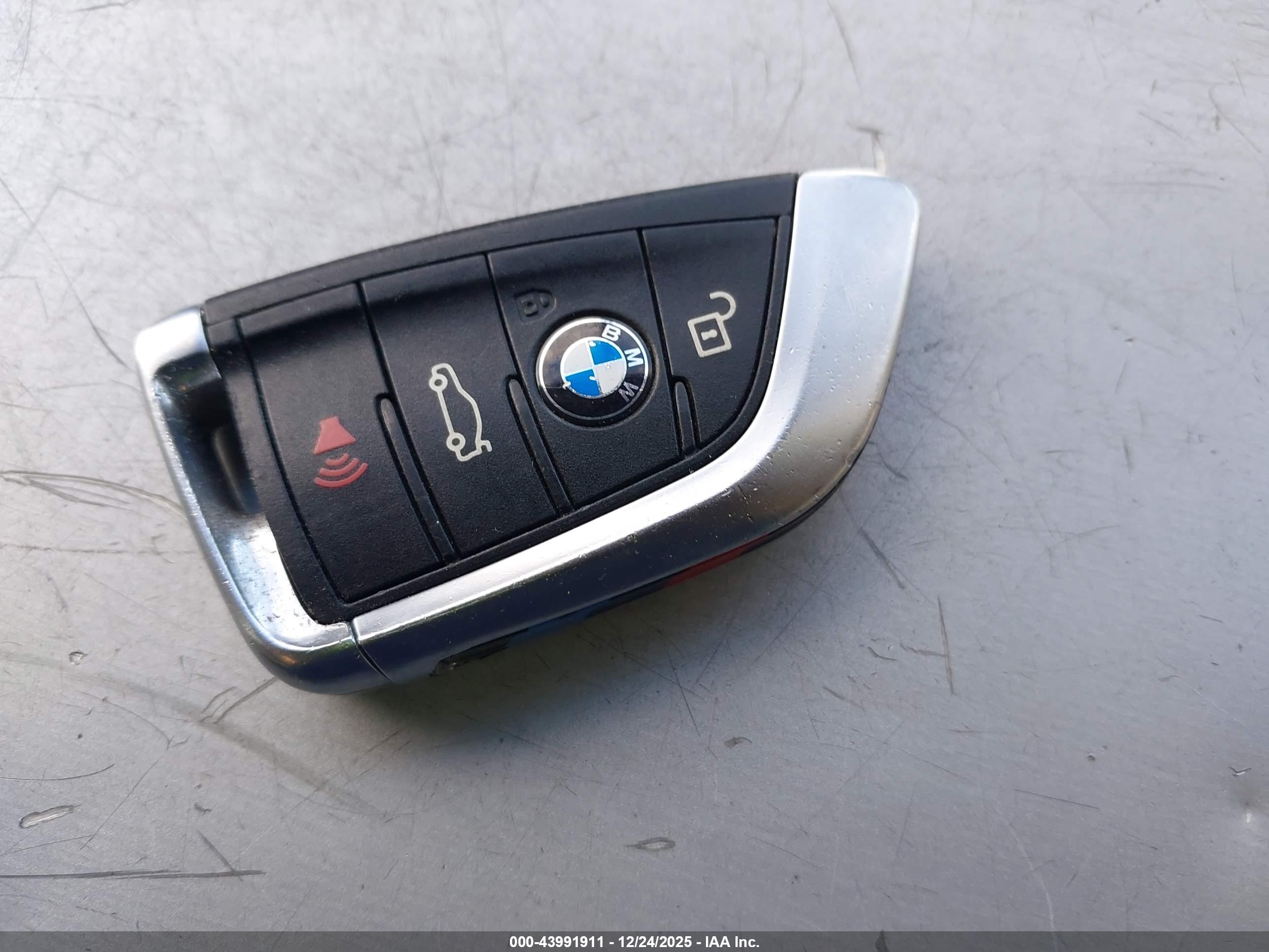 BMW X5 image 11