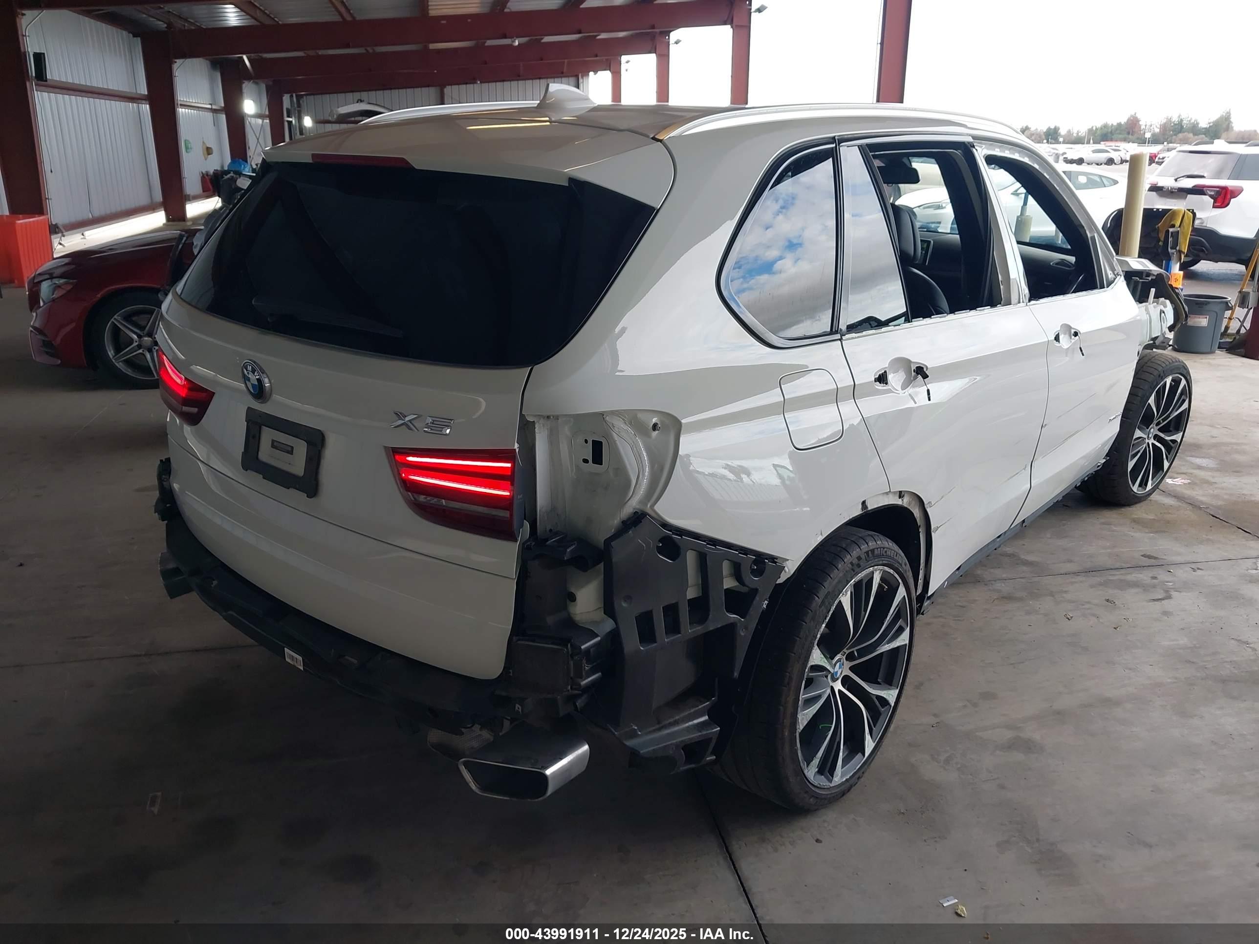 BMW X5 image 4