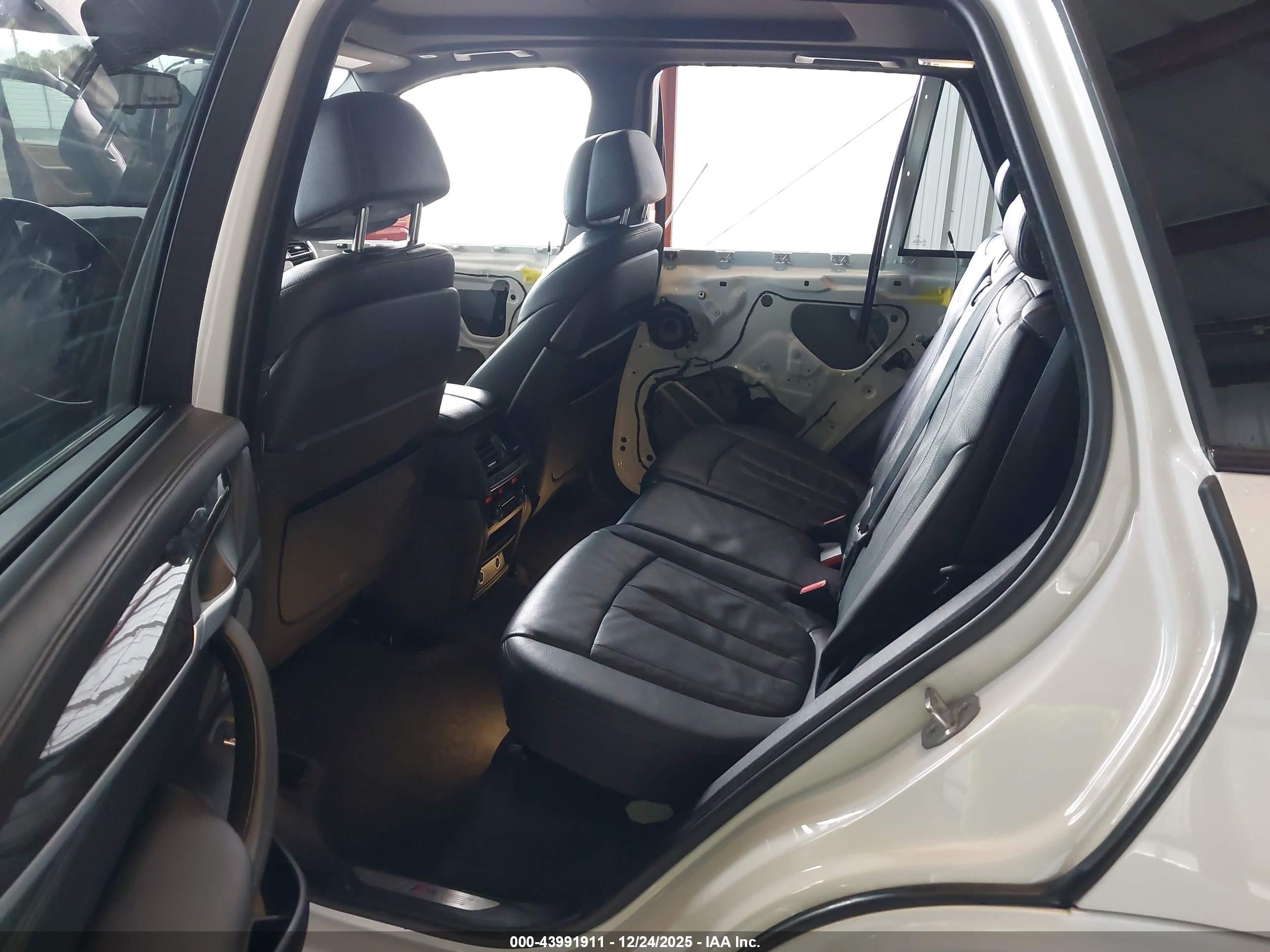 BMW X5 image 8