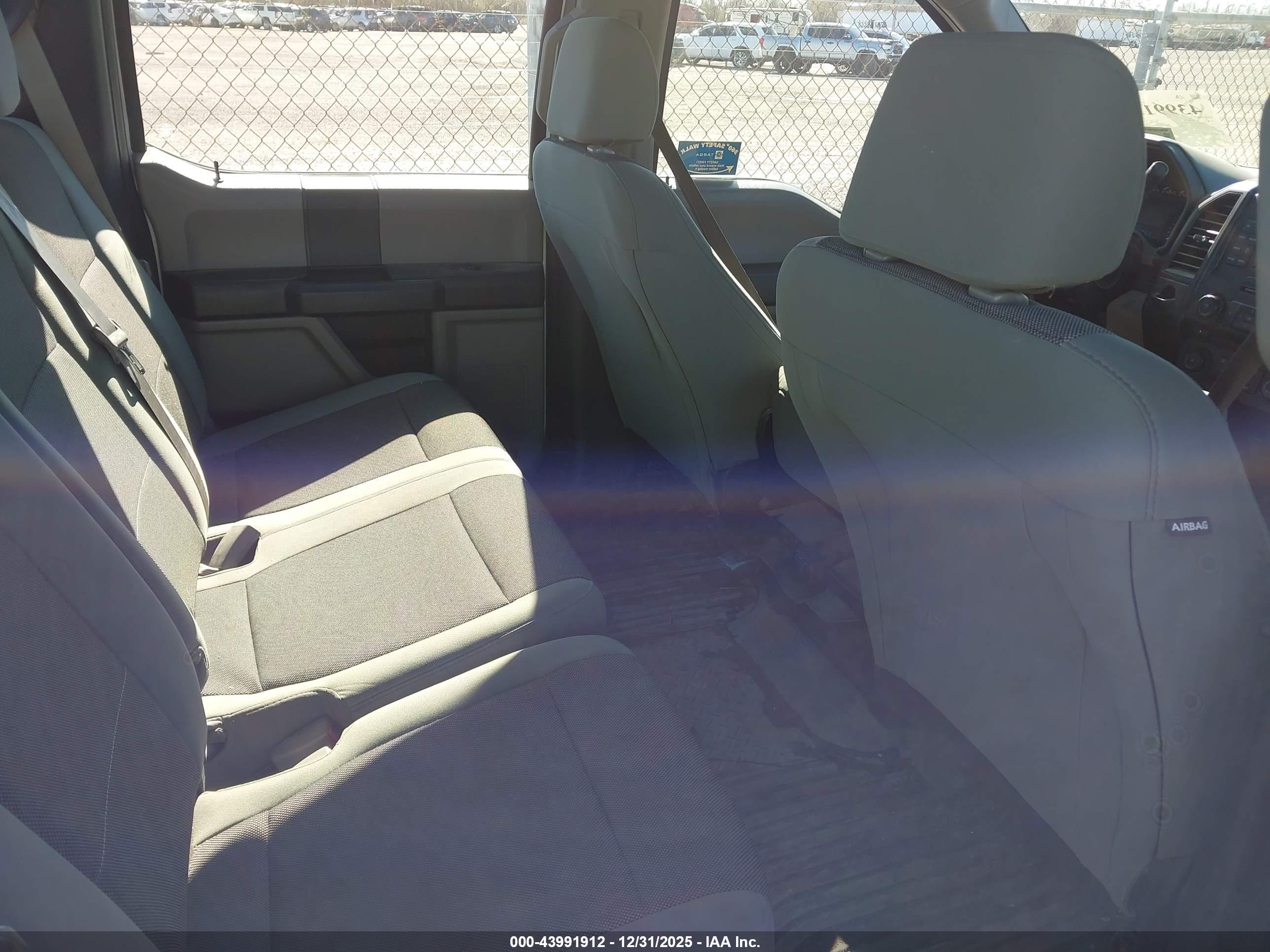 FORD F-150 image 8