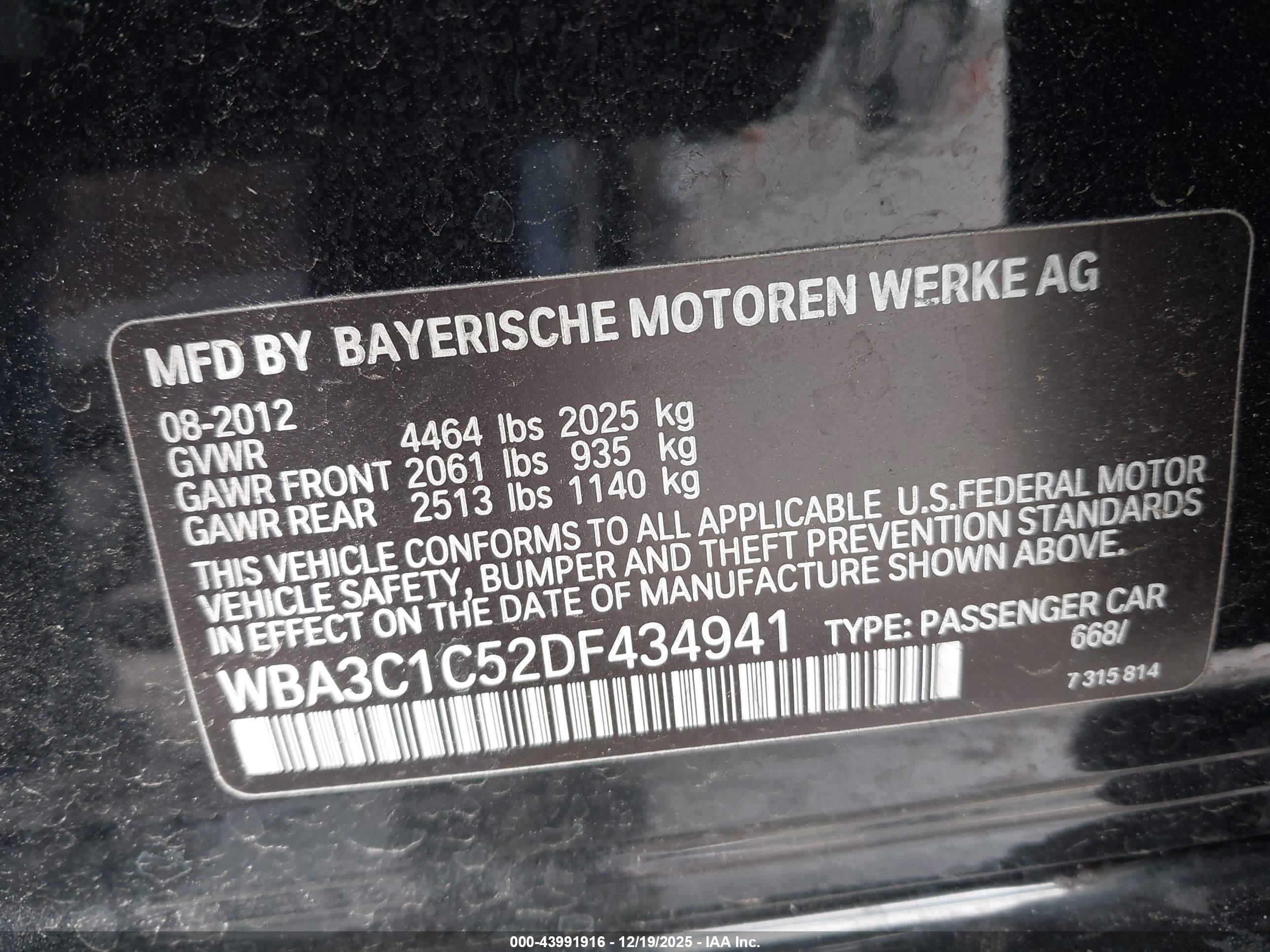 BMW 328I image 9