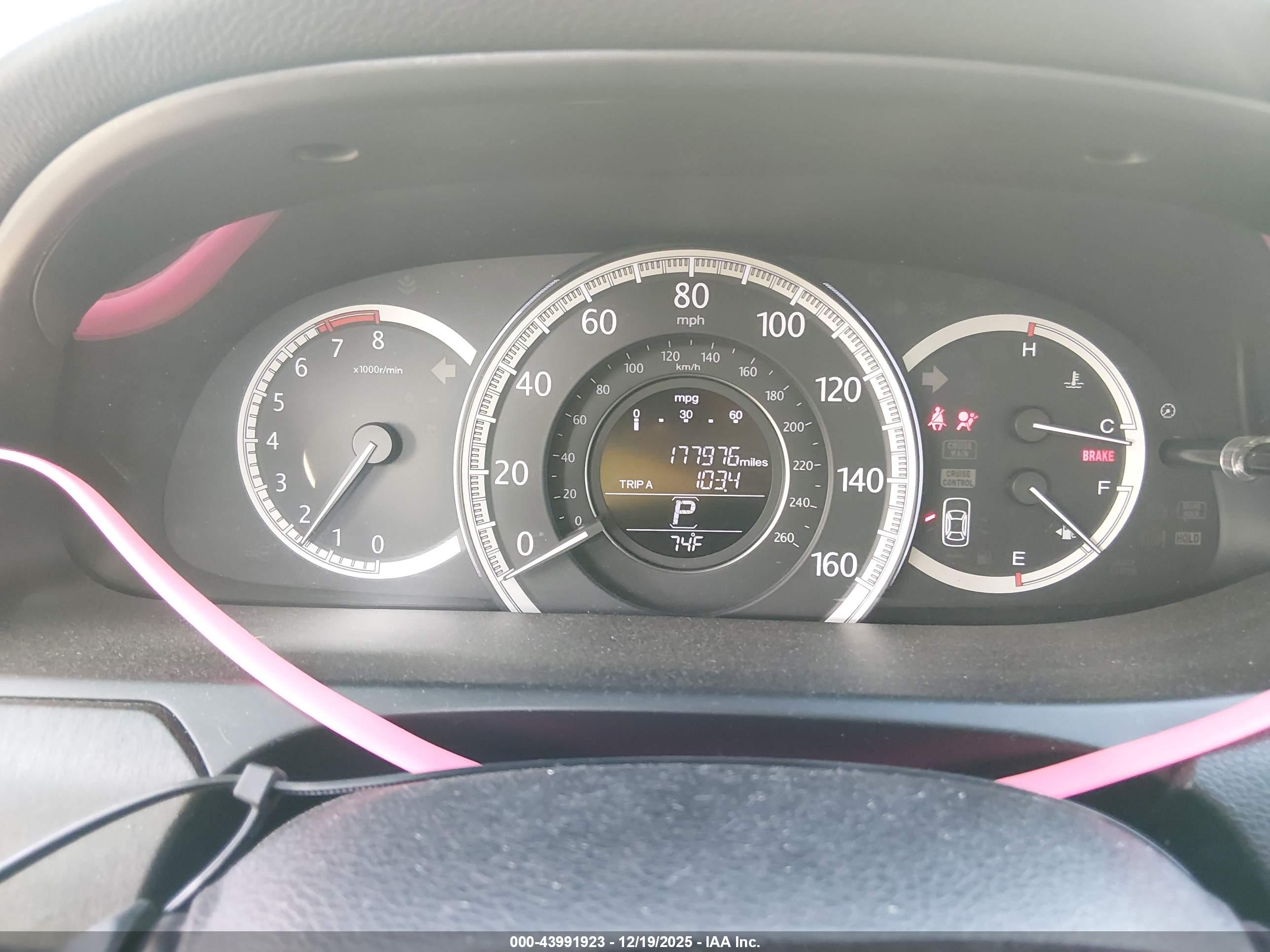 HONDA ACCORD image 7