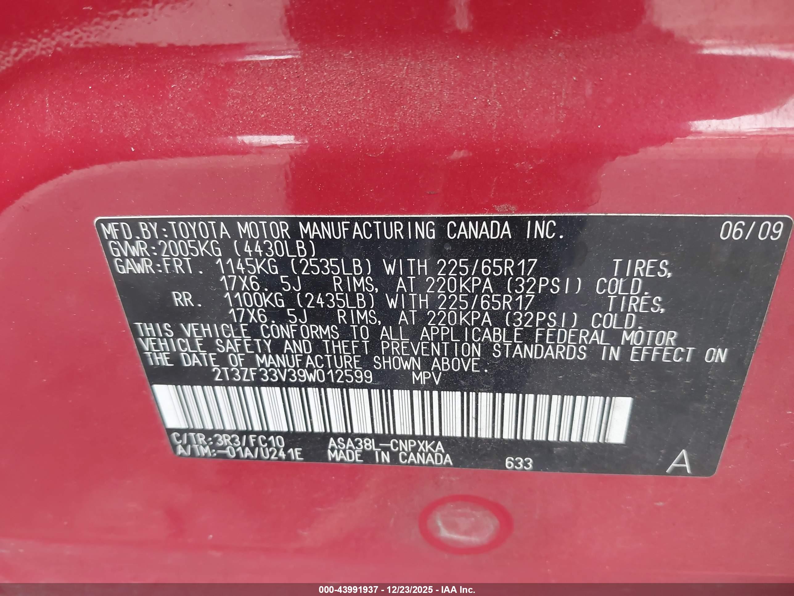 TOYOTA RAV4 image 9