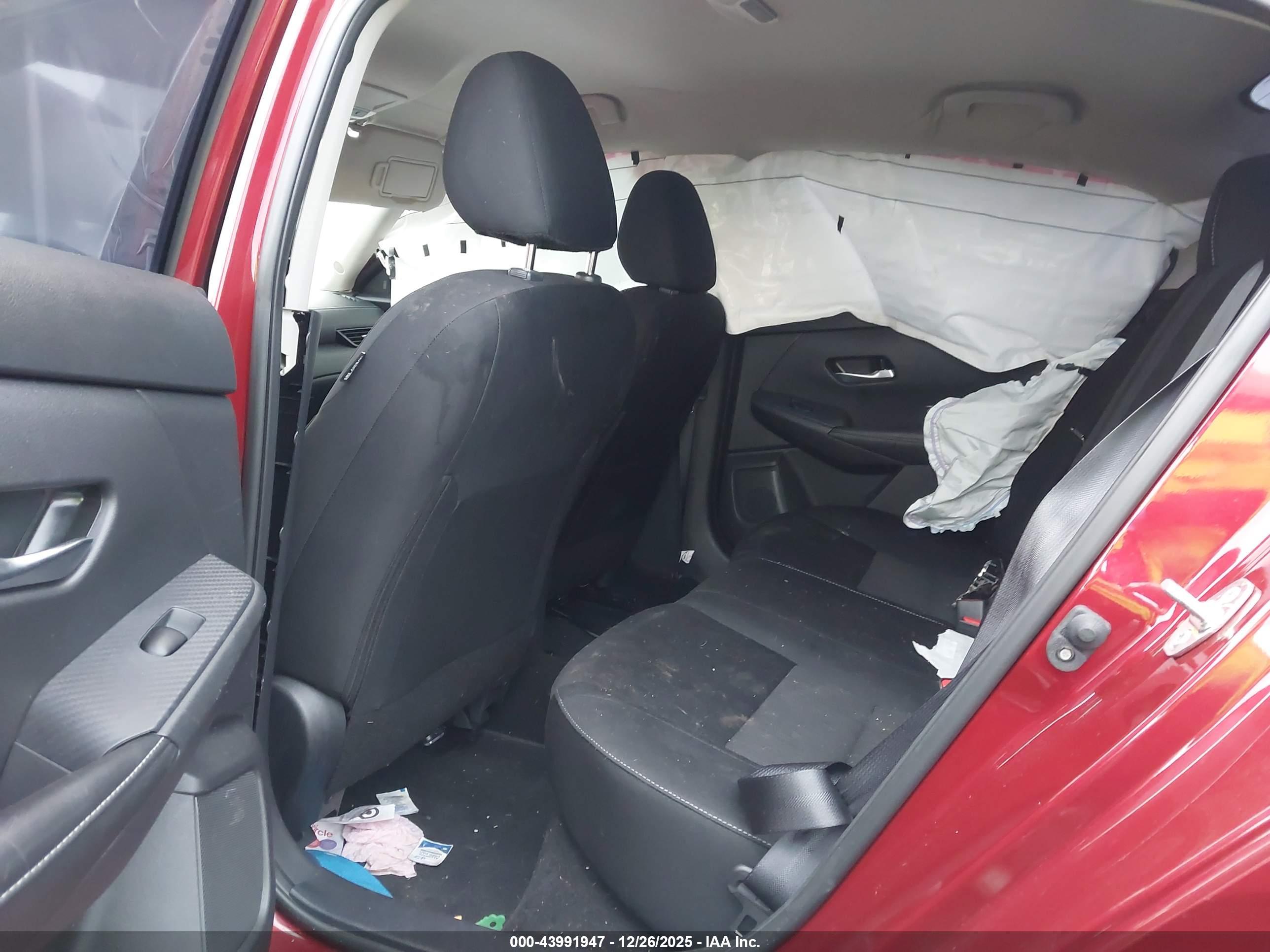 NISSAN SENTRA image 8
