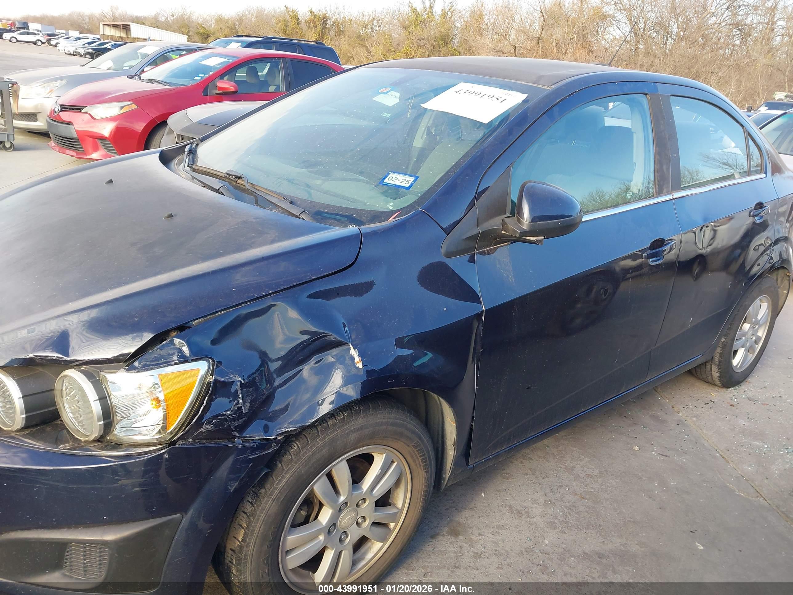 CHEVROLET SONIC image 6