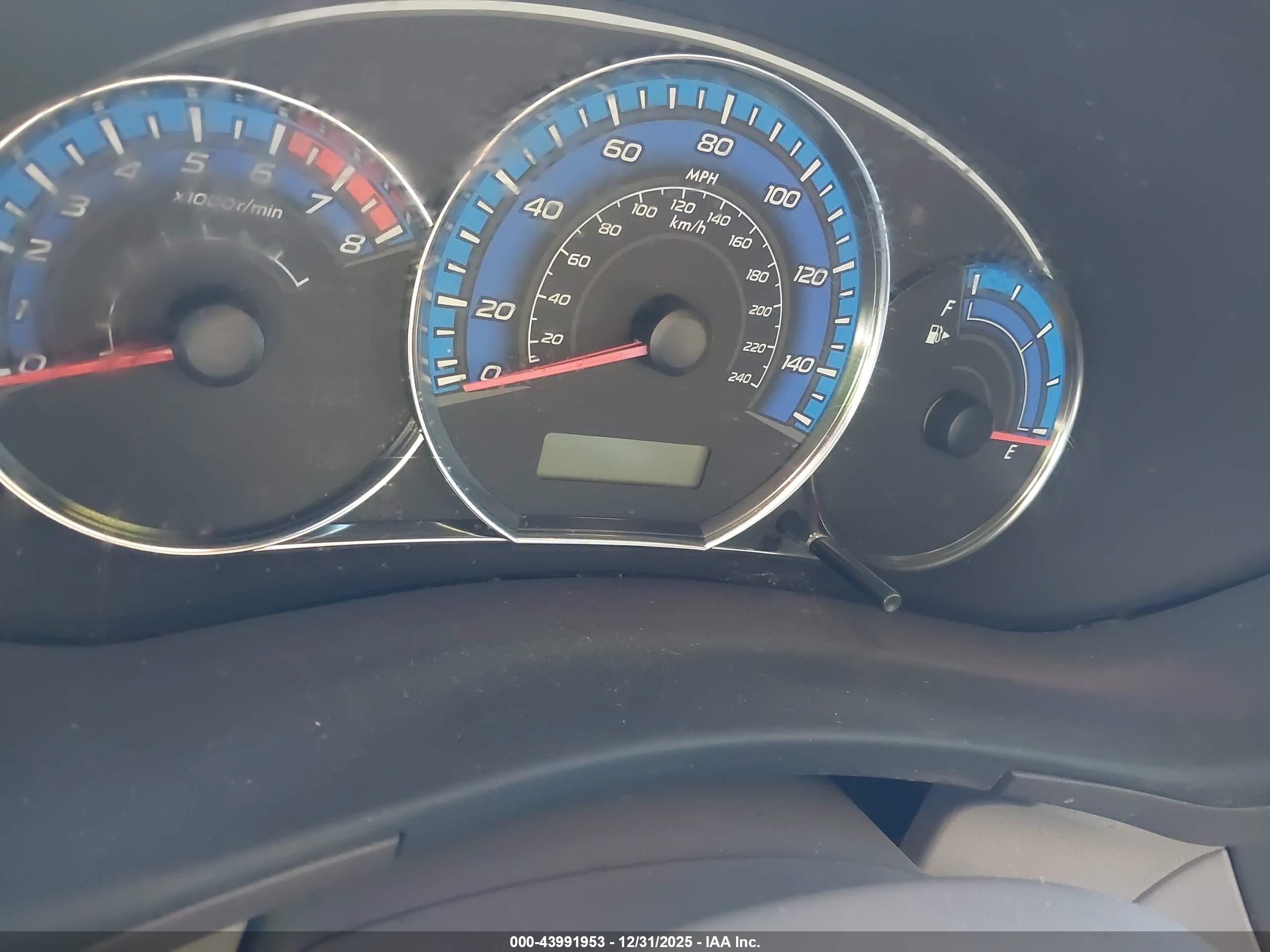 SUBARU FORESTER image 7