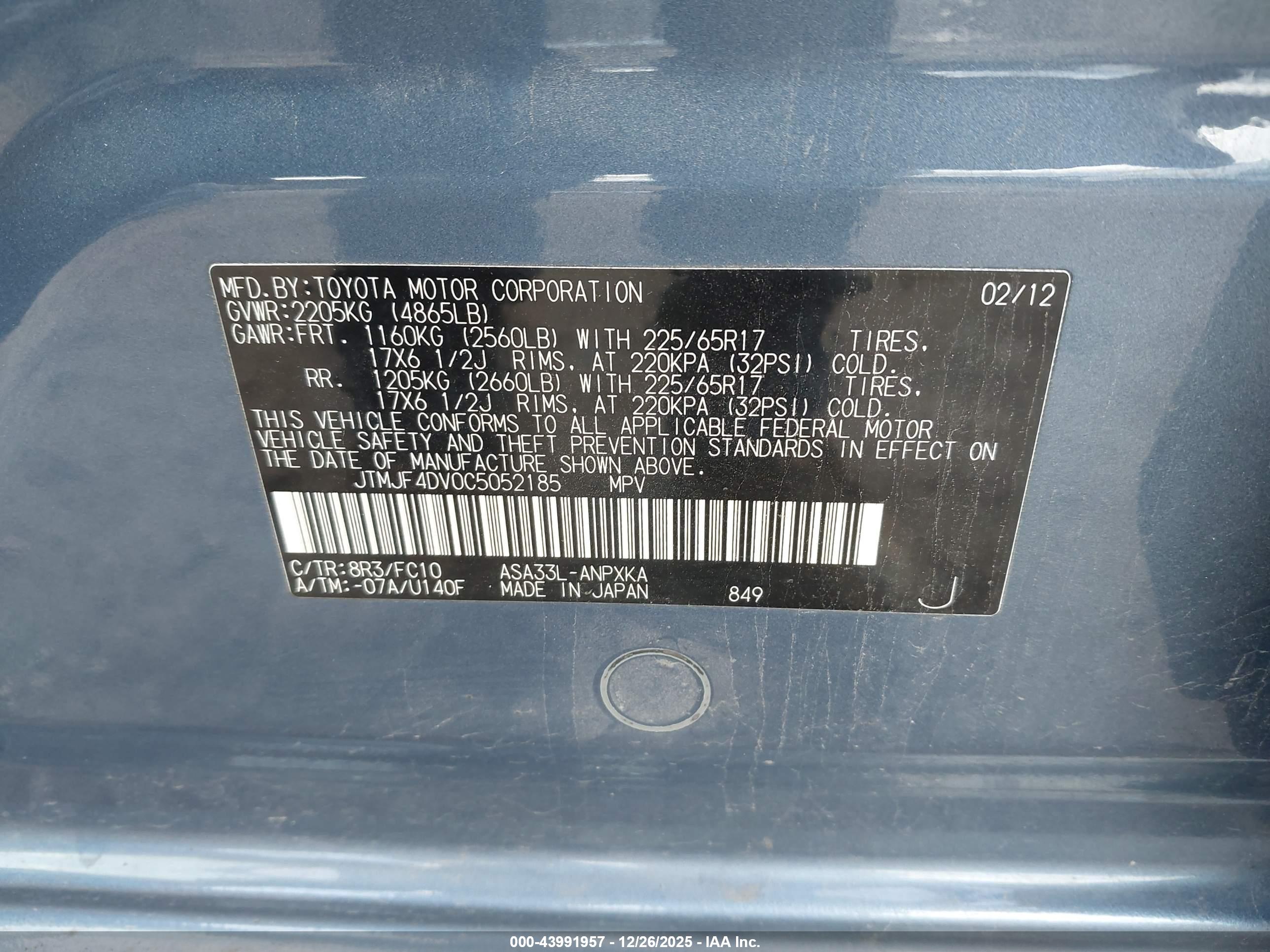 TOYOTA RAV4 image 9