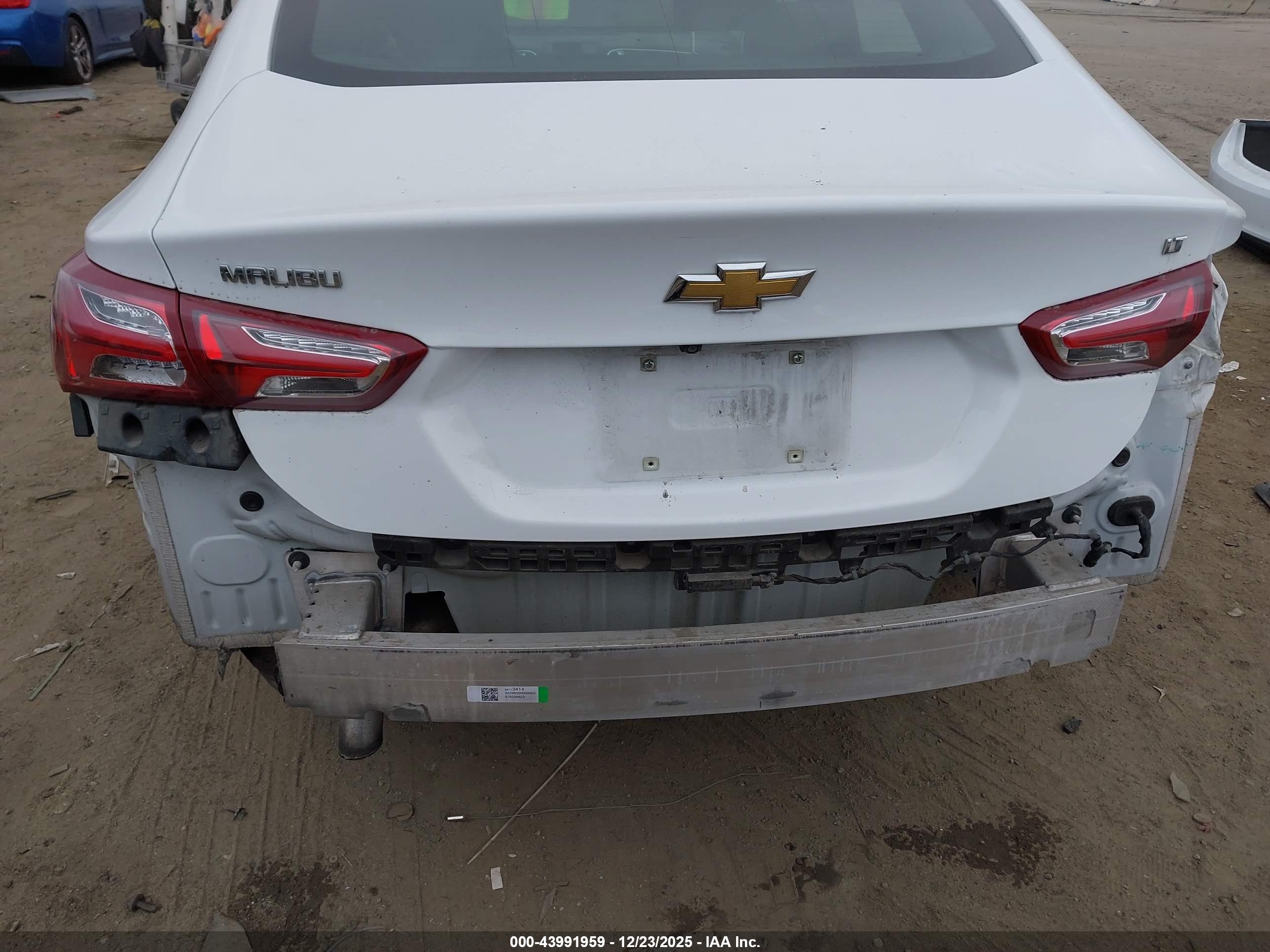 CHEVROLET MALIBU image 6
