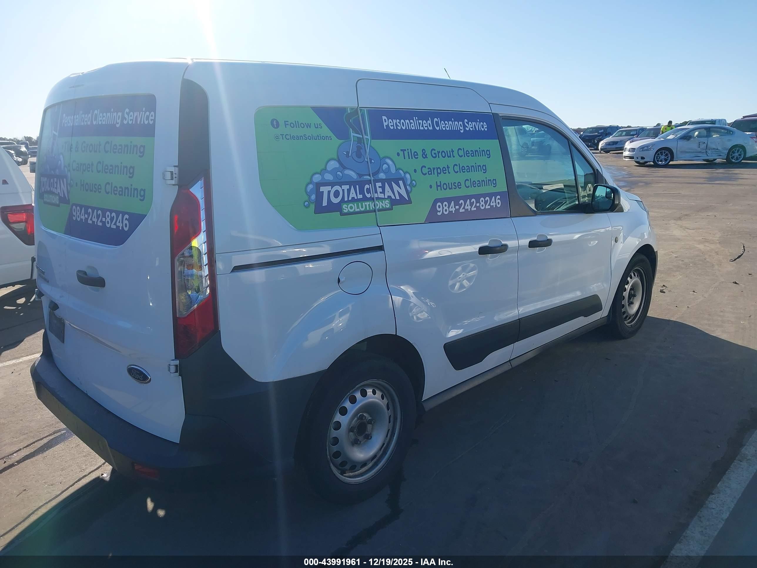 FORD TRANSIT image 4