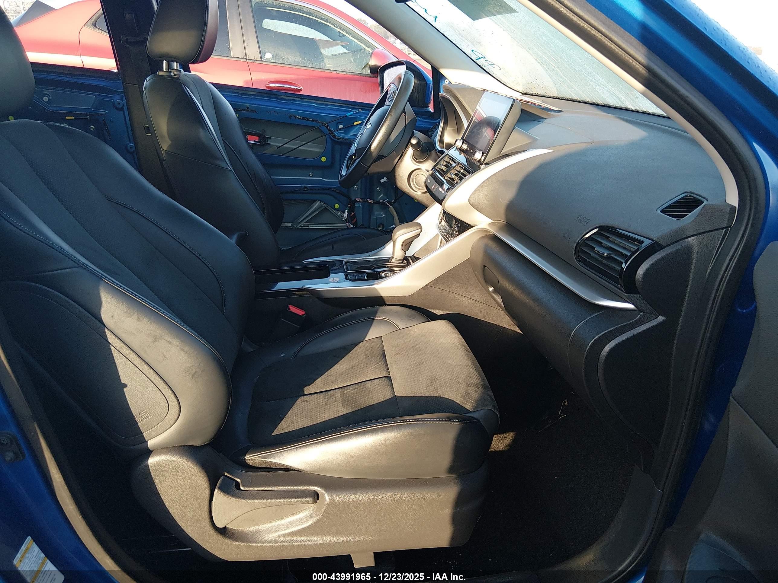 MITSUBISHI ECLIPSE image 5