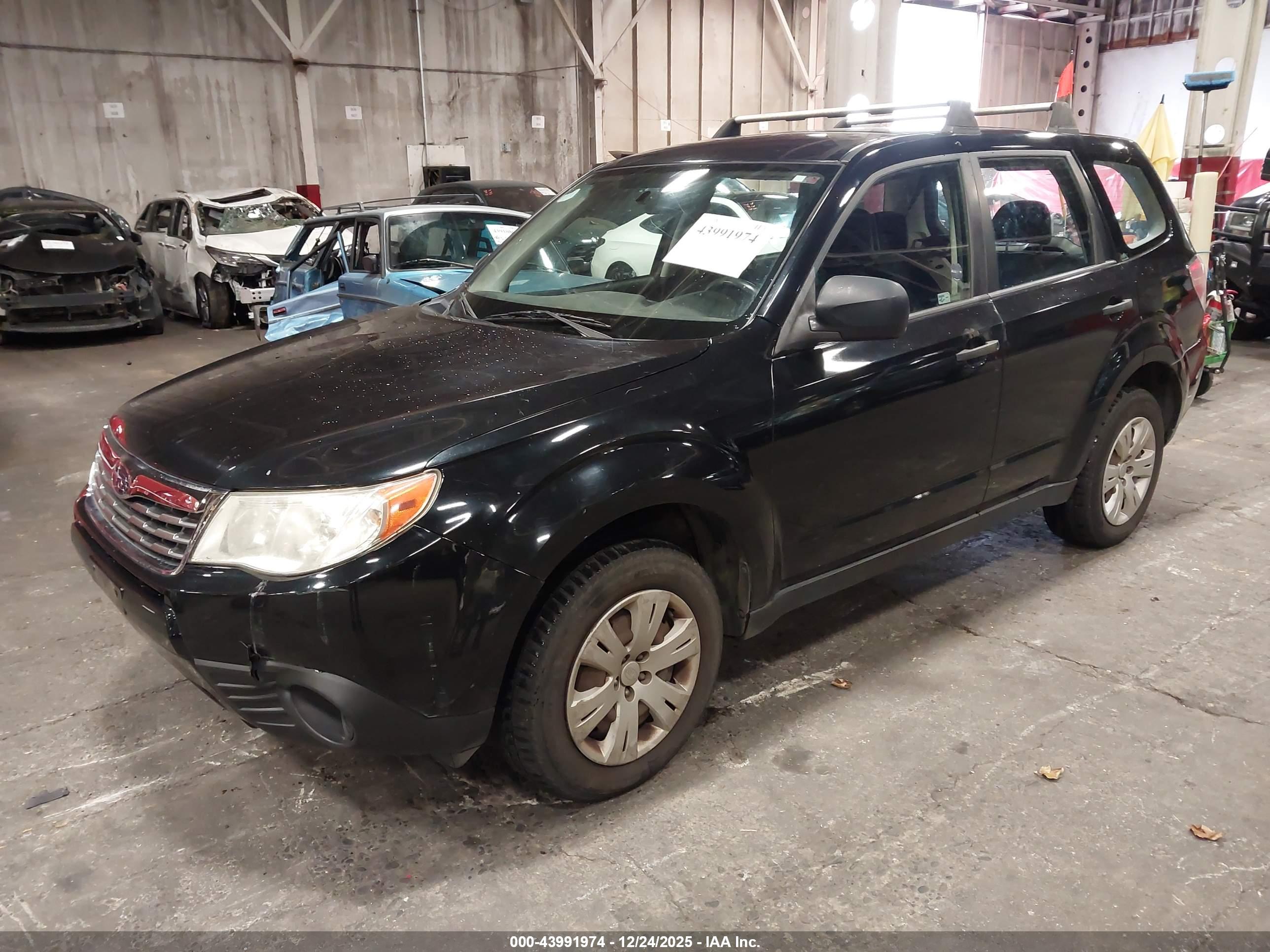 SUBARU FORESTER image 2