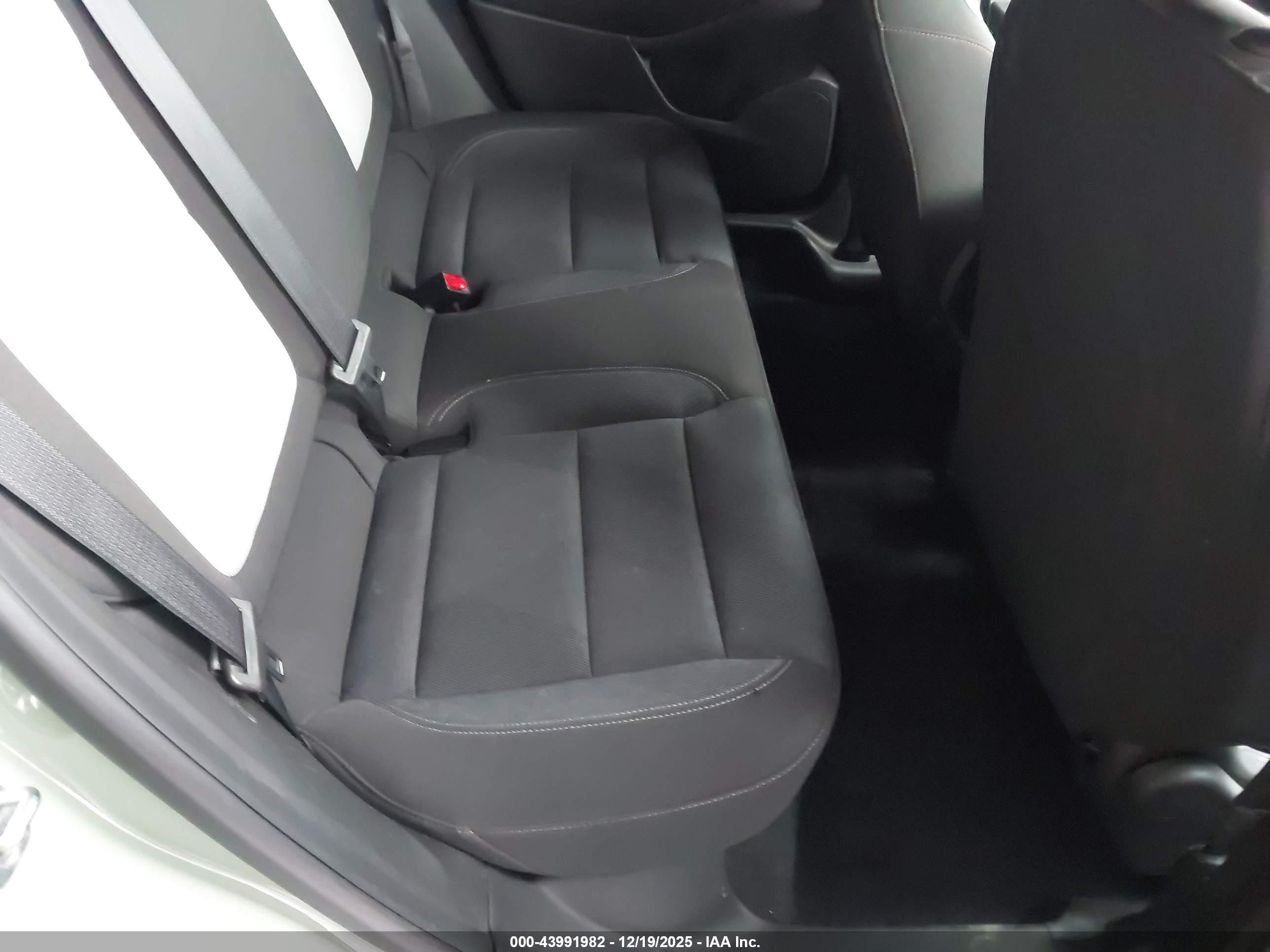 CHEVROLET TRAX image 8