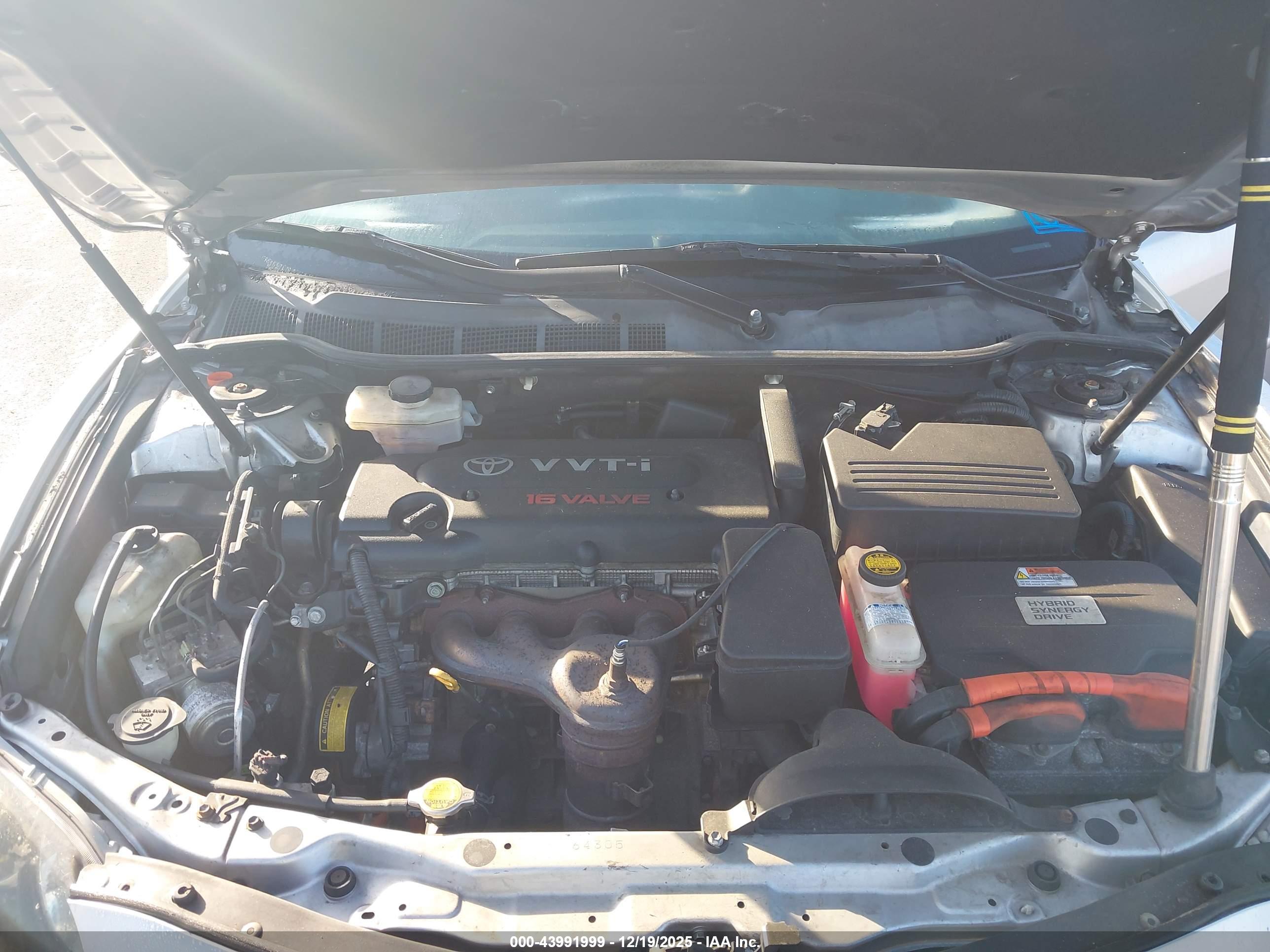 TOYOTA CAMRY image 10
